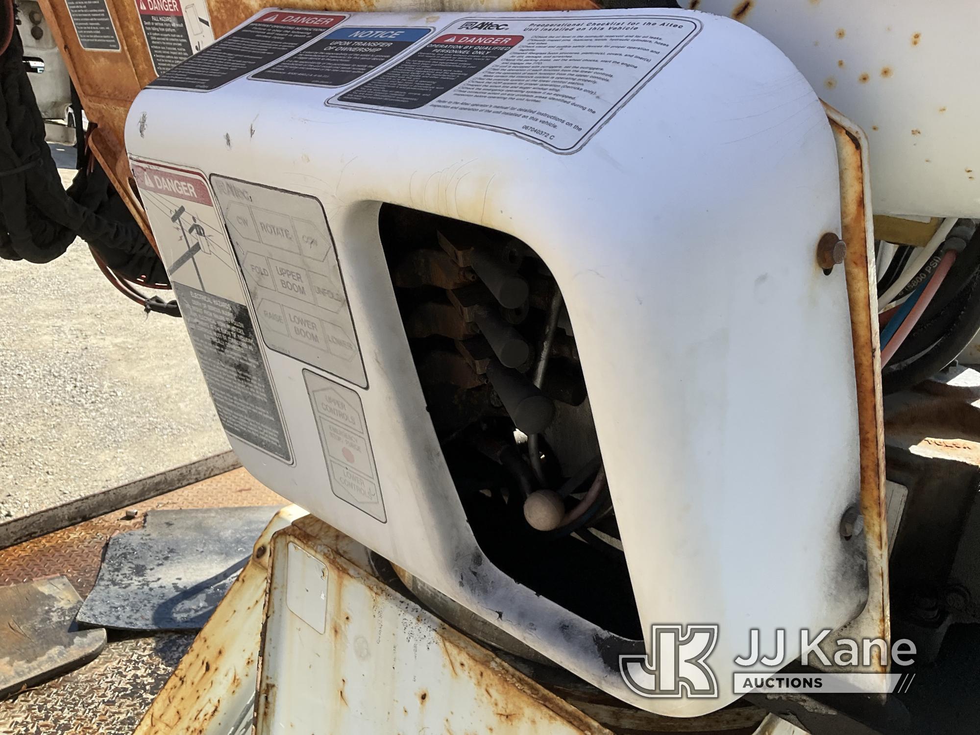 (Shrewsbury, MA) Altec AM855, Over-Center Material Handling Bucket Truck mounted on 2007 Internation