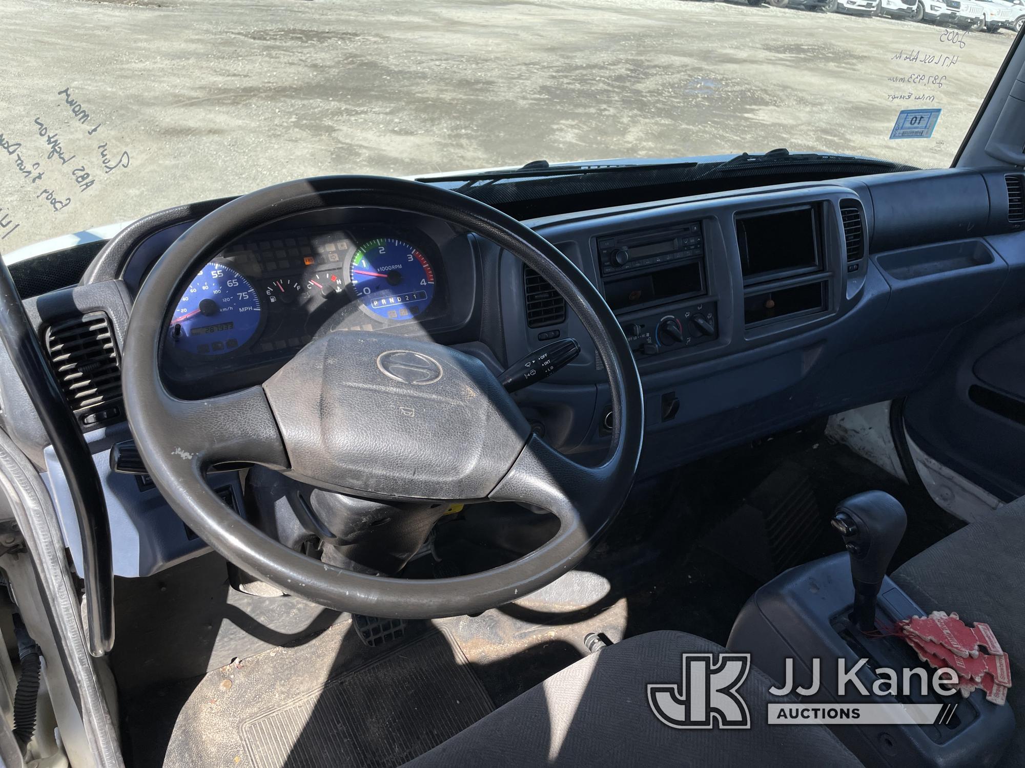 (Plymouth Meeting, PA) 2005 Hino 145 Flatbed Truck Runs & Moves, Abs Light On, Body & Rust Damage