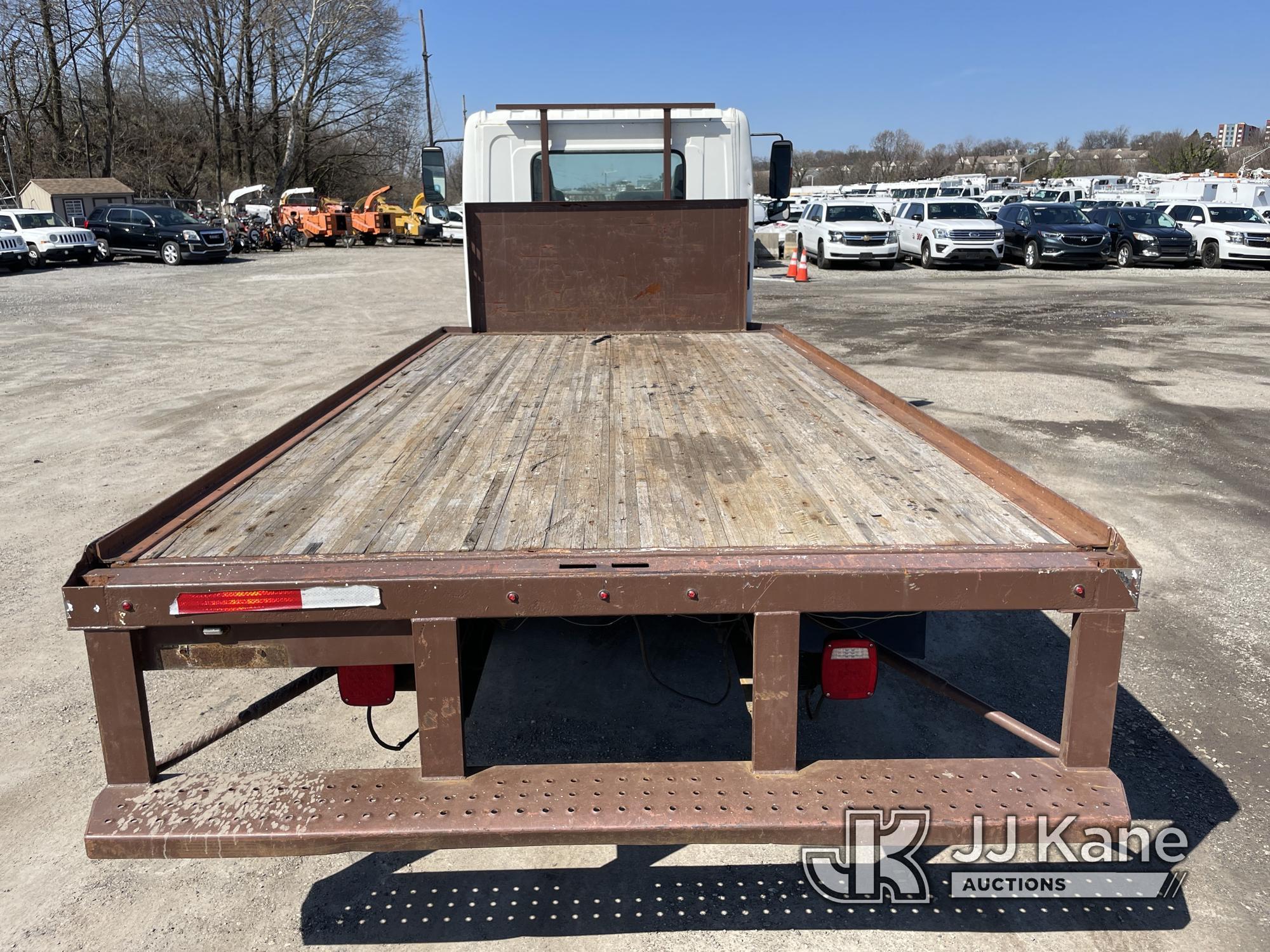 (Plymouth Meeting, PA) 2005 Hino 145 Flatbed Truck Runs & Moves, Abs Light On, Body & Rust Damage