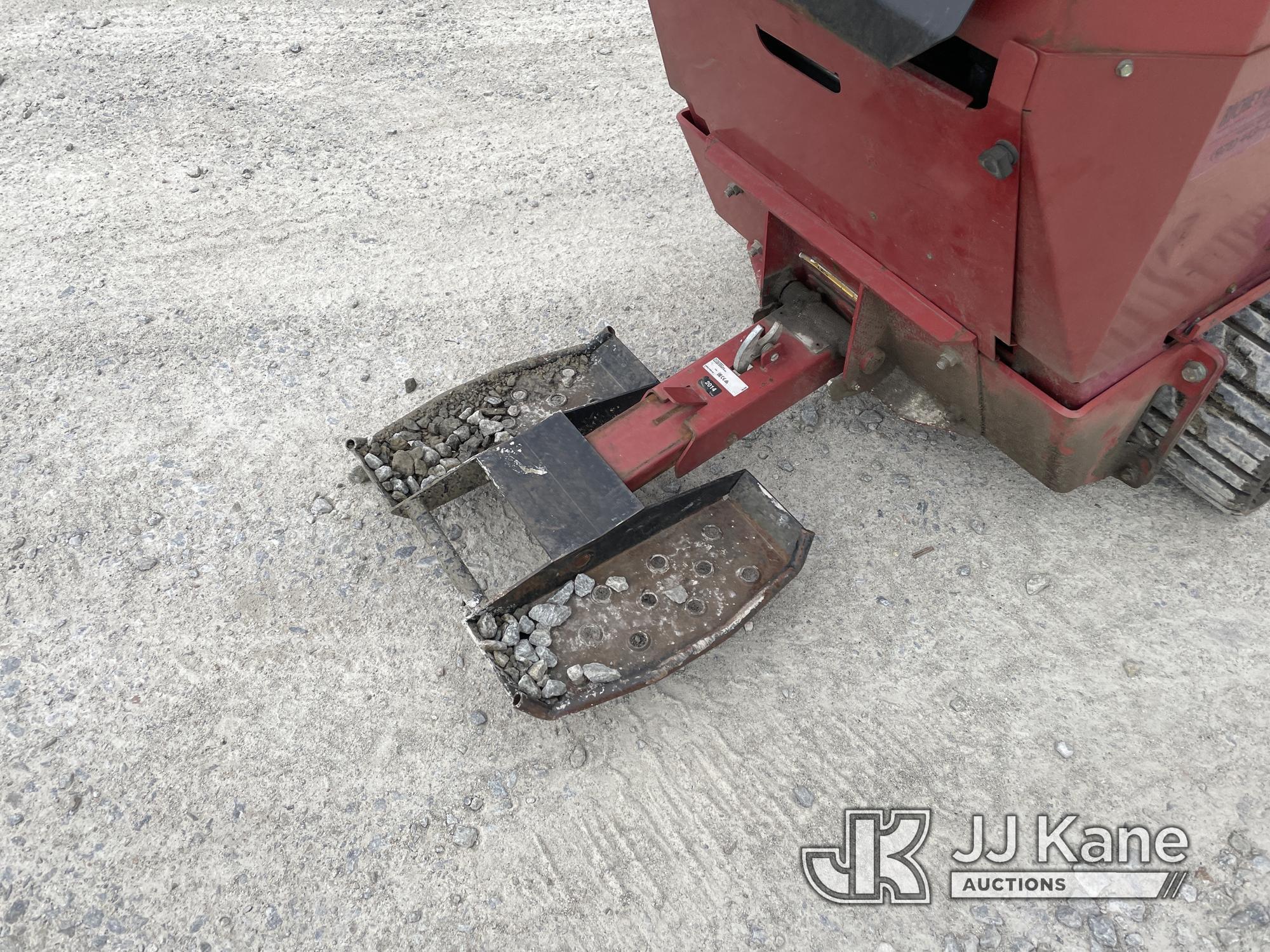 (Shrewsbury, MA) 2014 Toro Dingo TX-525 Walk-Behind Tracked Skid Steer Loader Runs, Moves & Operates