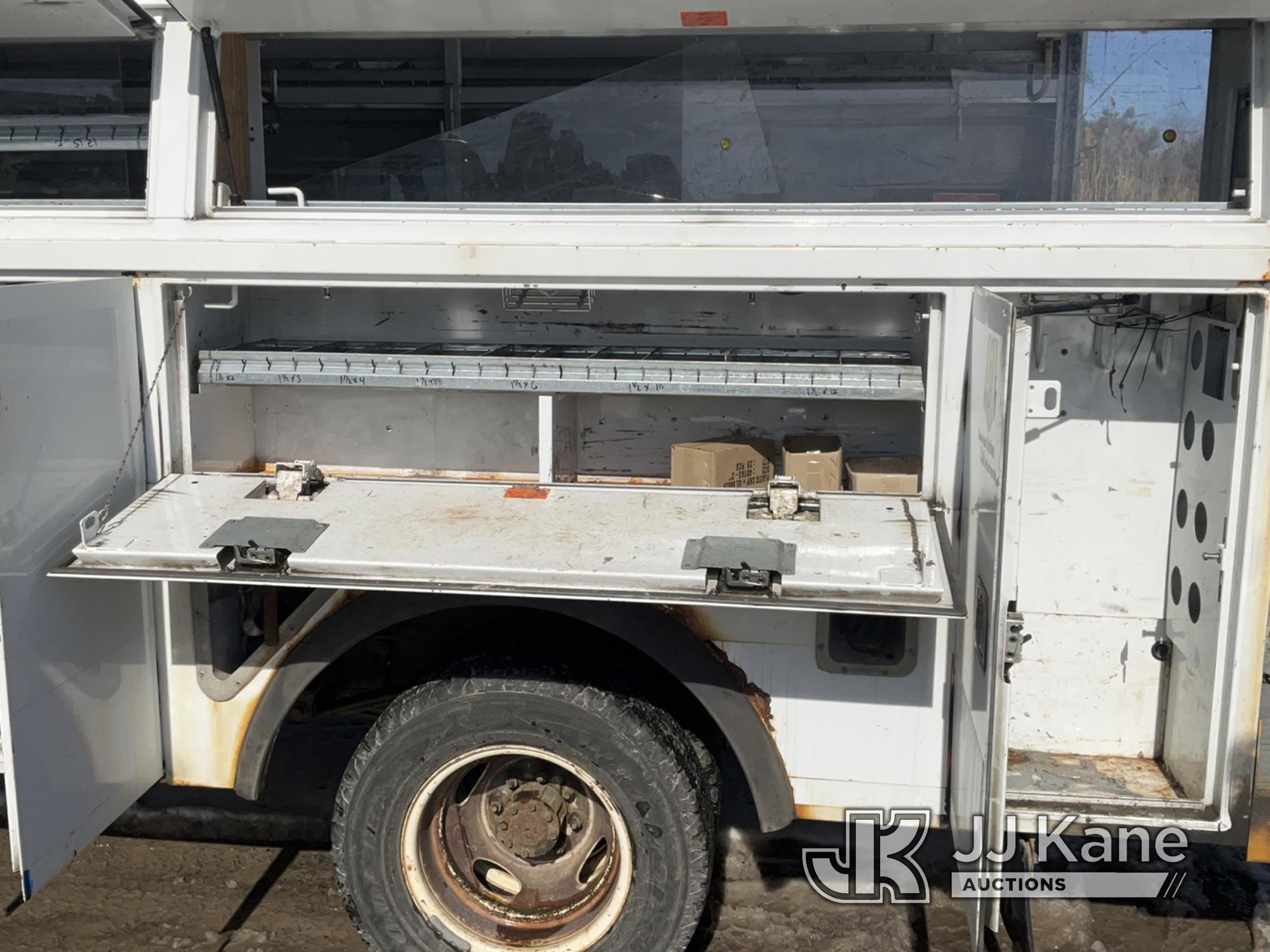 (Rome, NY) 2010 Ford E450 Cutaway Enclosed Service Van Runs & Moves, Body & Rust Damage