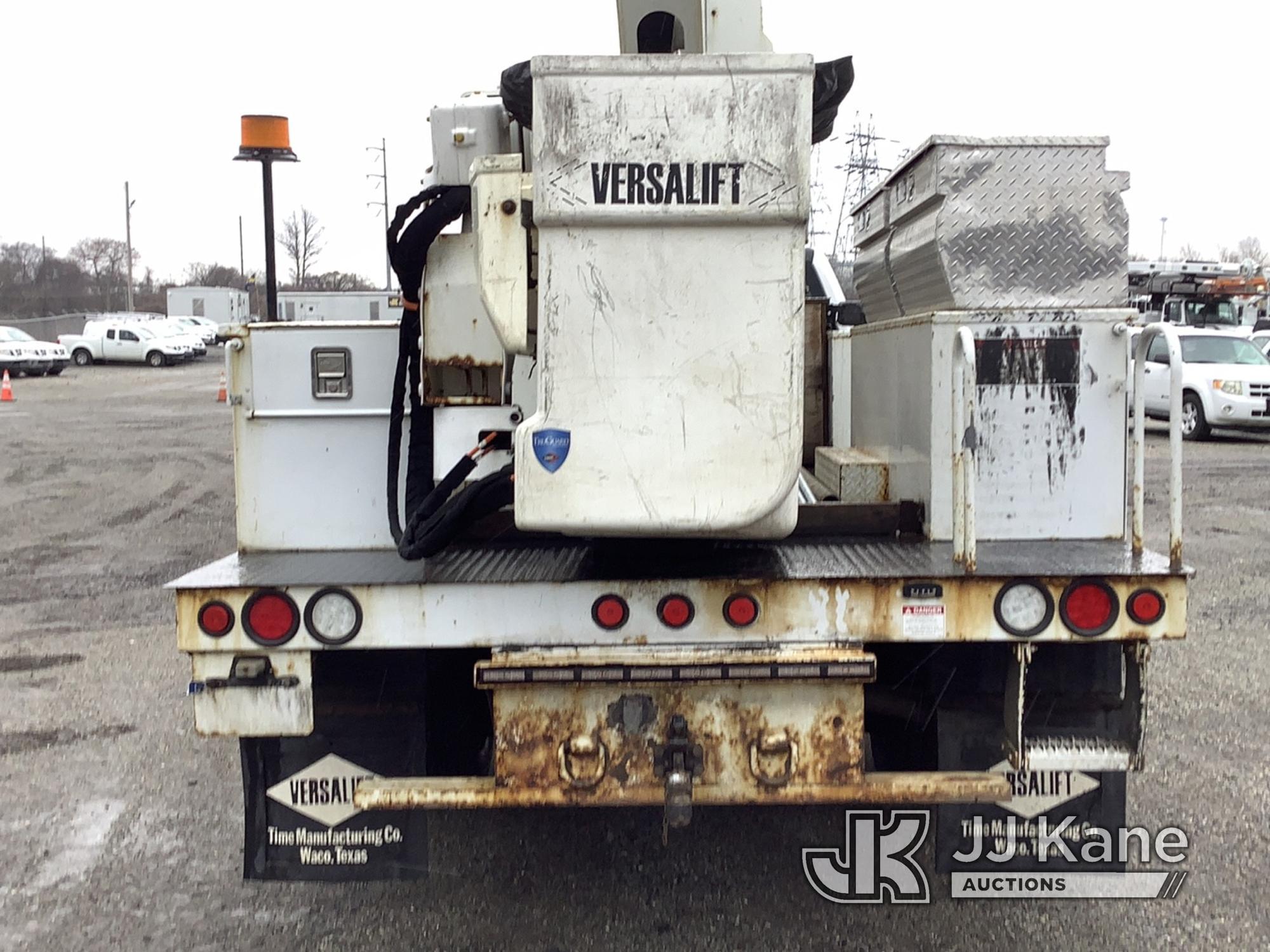 (Plymouth Meeting, PA) Versalift SST40EIH-01, Articulating & Telescopic Bucket Truck mounted on 2017