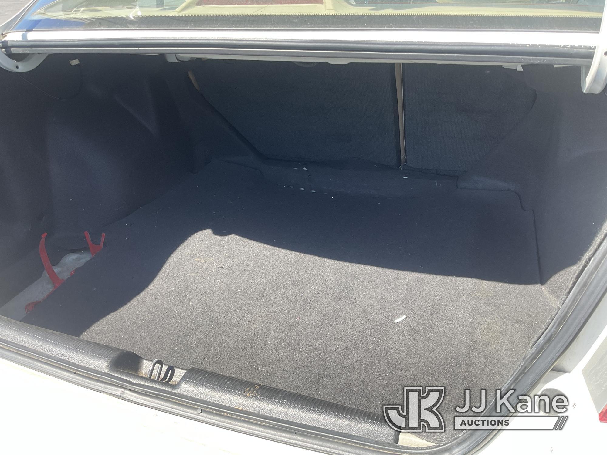 (Jurupa Valley, CA) 2004 Honda Civic 4-Door Sedan Runs & Moves