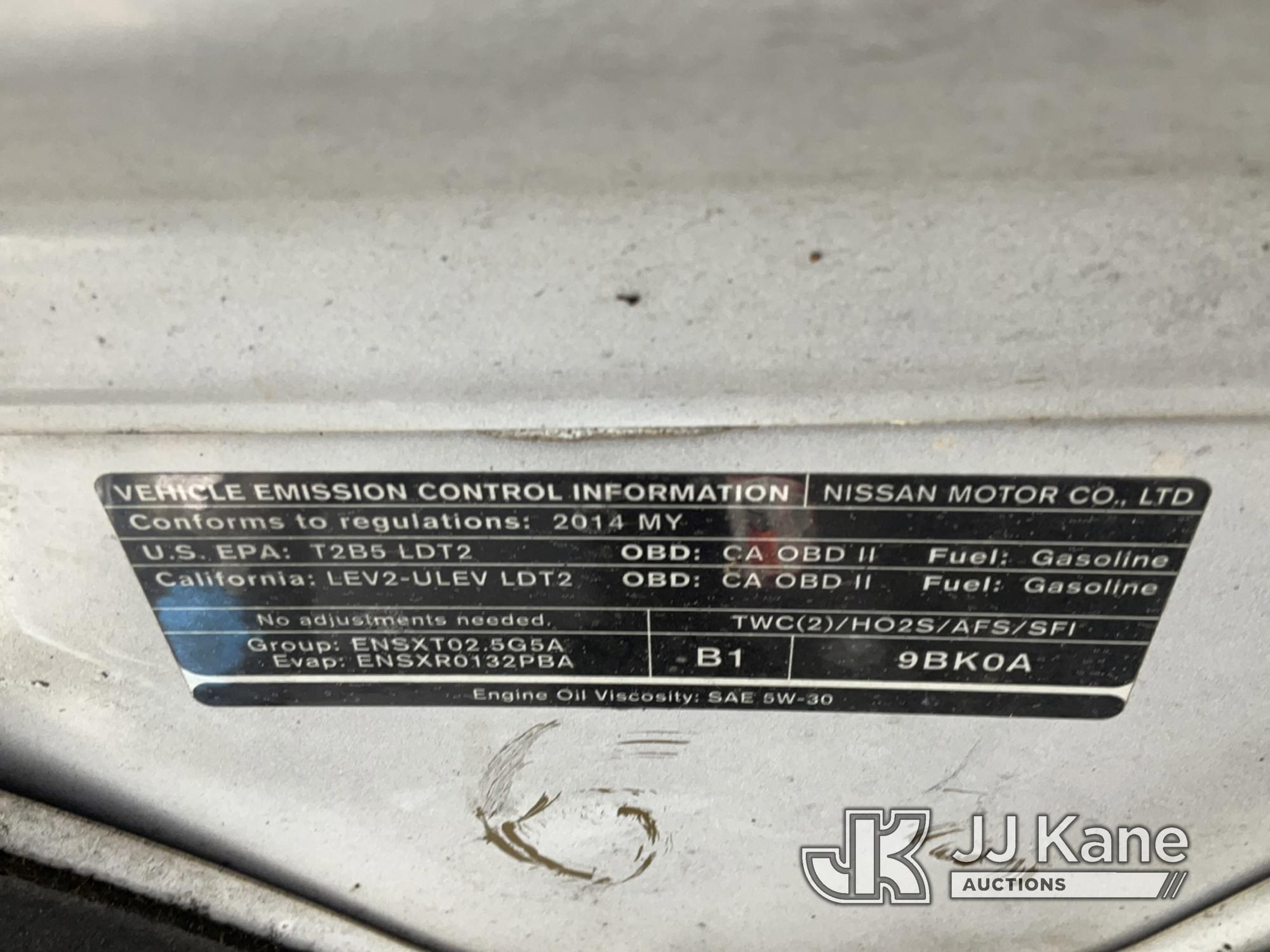 (Jurupa Valley, CA) 2014 Nissan Frontier Extended-Cab Pickup Truck Runs & Moves, Air Bag Light Is On