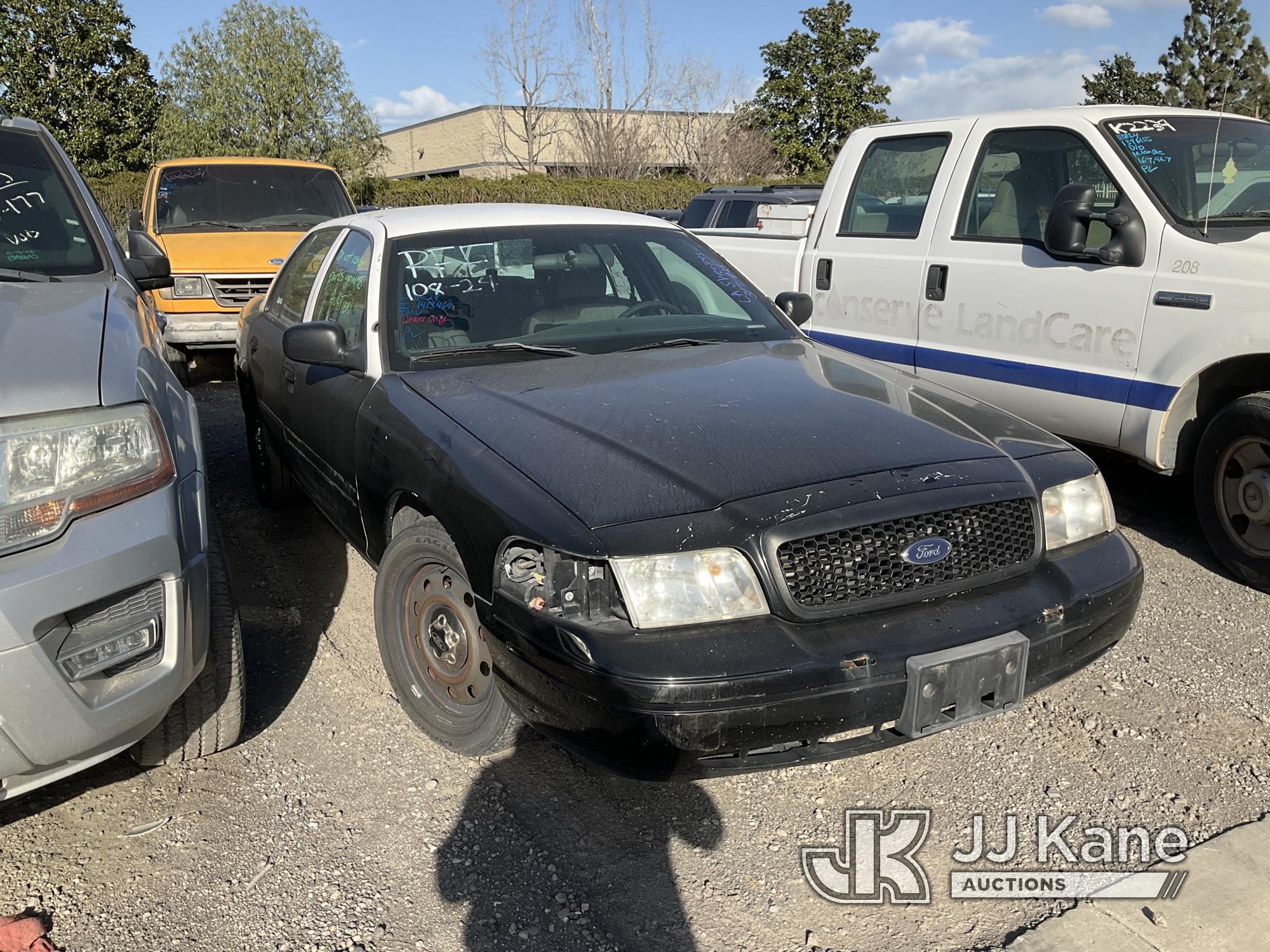 (Jurupa Valley, CA) 2007 Ford Crown Victoria Police Interceptor 4-Door Sedan Not Running, Missing Ke