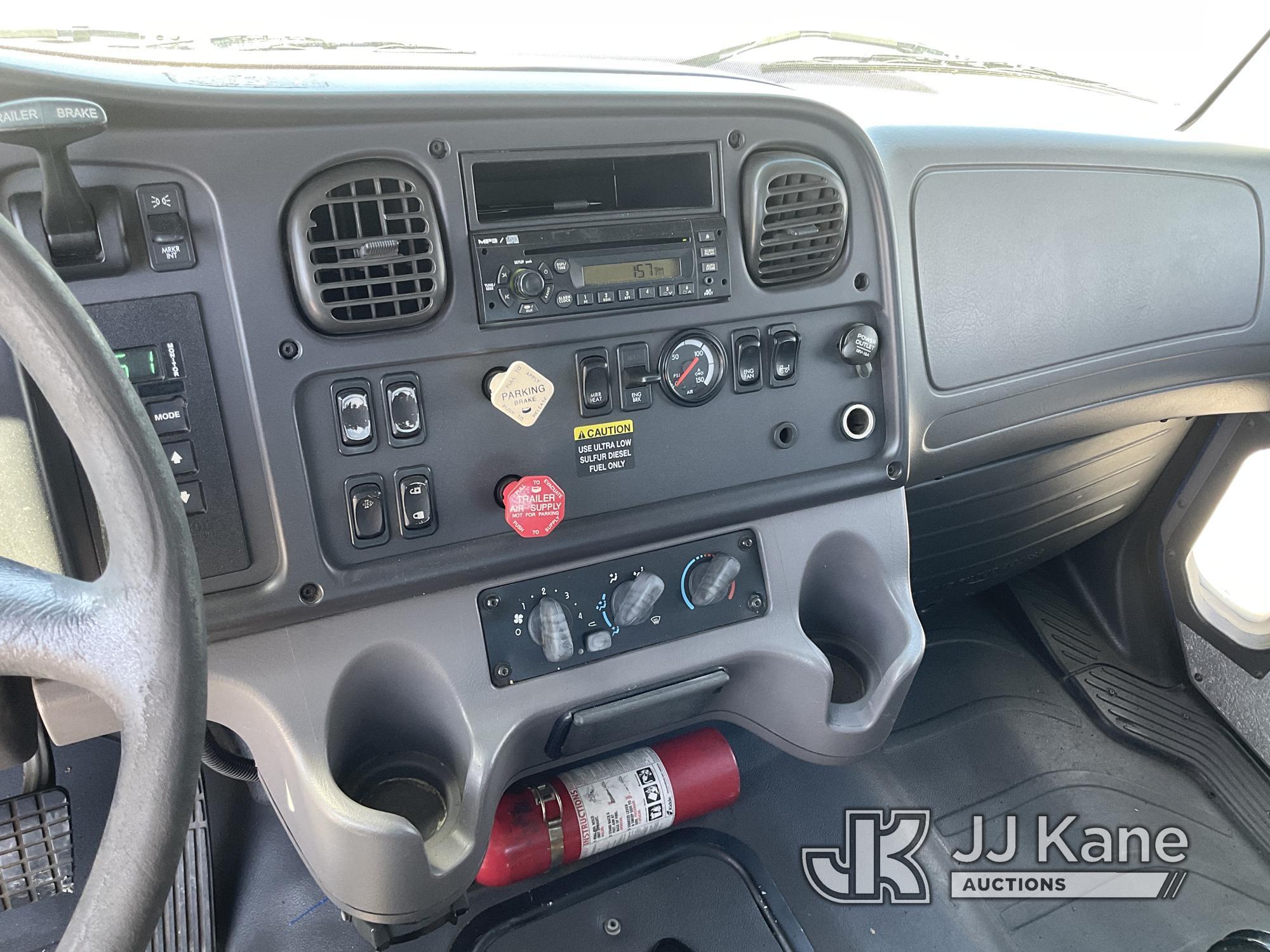 (Jurupa Valley, CA) 2009 Freightliner M2 106 Extended-Cab Flatbed Truck Runs & Moves, Check Engine L