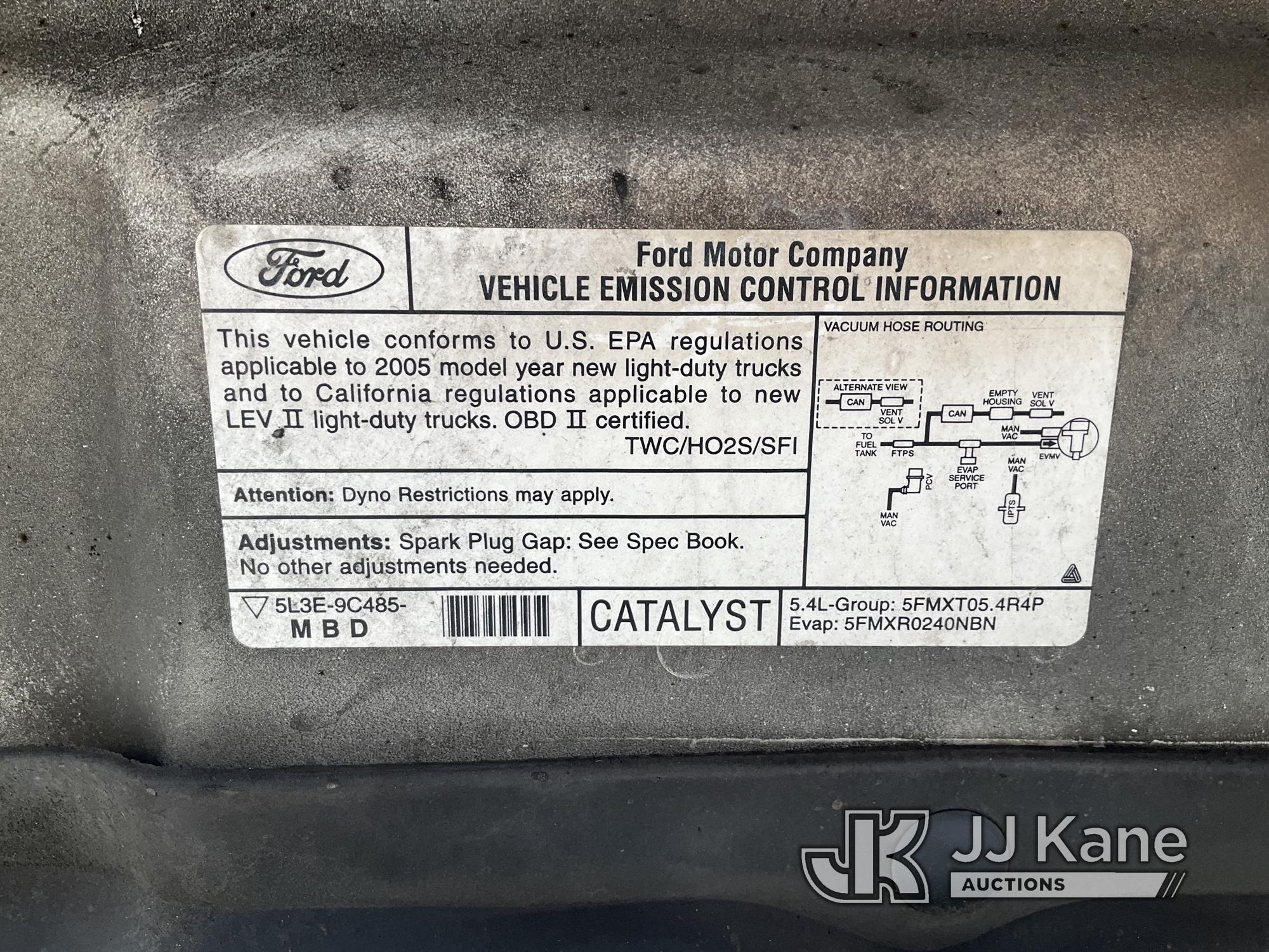 (Jurupa Valley, CA) 2005 Ford F150 Crew-Cab Pickup Truck Not Running, Has Body Damage, Has Torn Seat