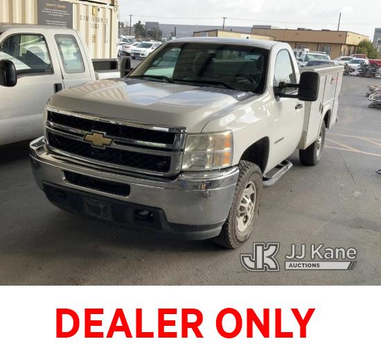 (Jurupa Valley, CA) 2011 Chevrolet Silverado 2500HD Service Truck Runs & Moves, Drive Cycle Not Comp