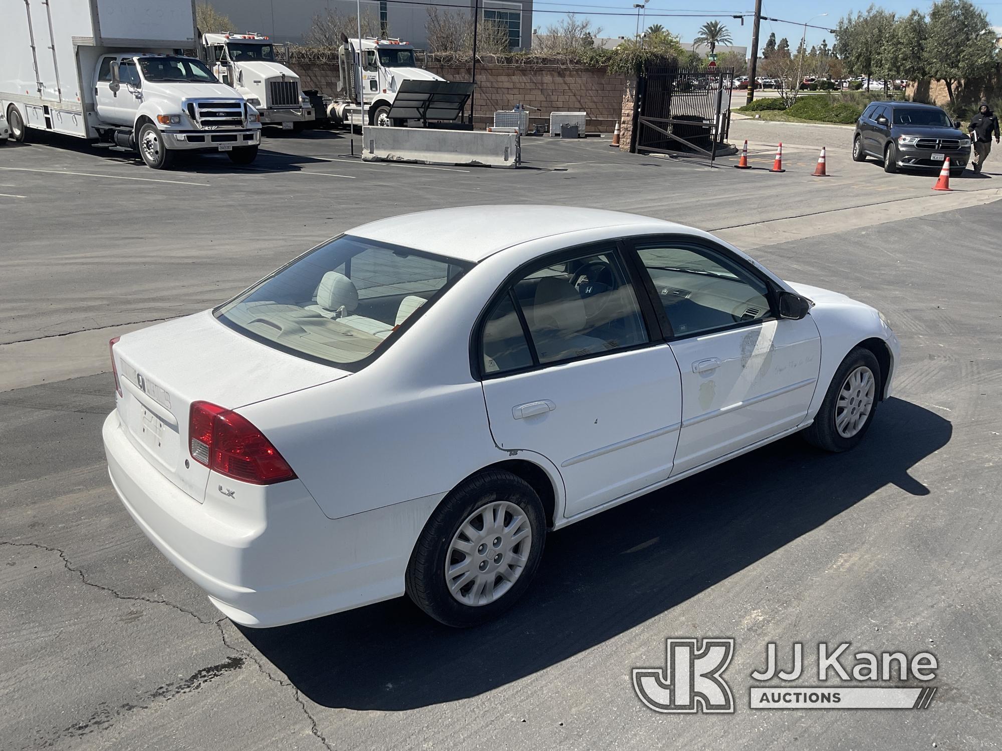 (Jurupa Valley, CA) 2004 Honda Civic 4-Door Sedan Runs & Moves