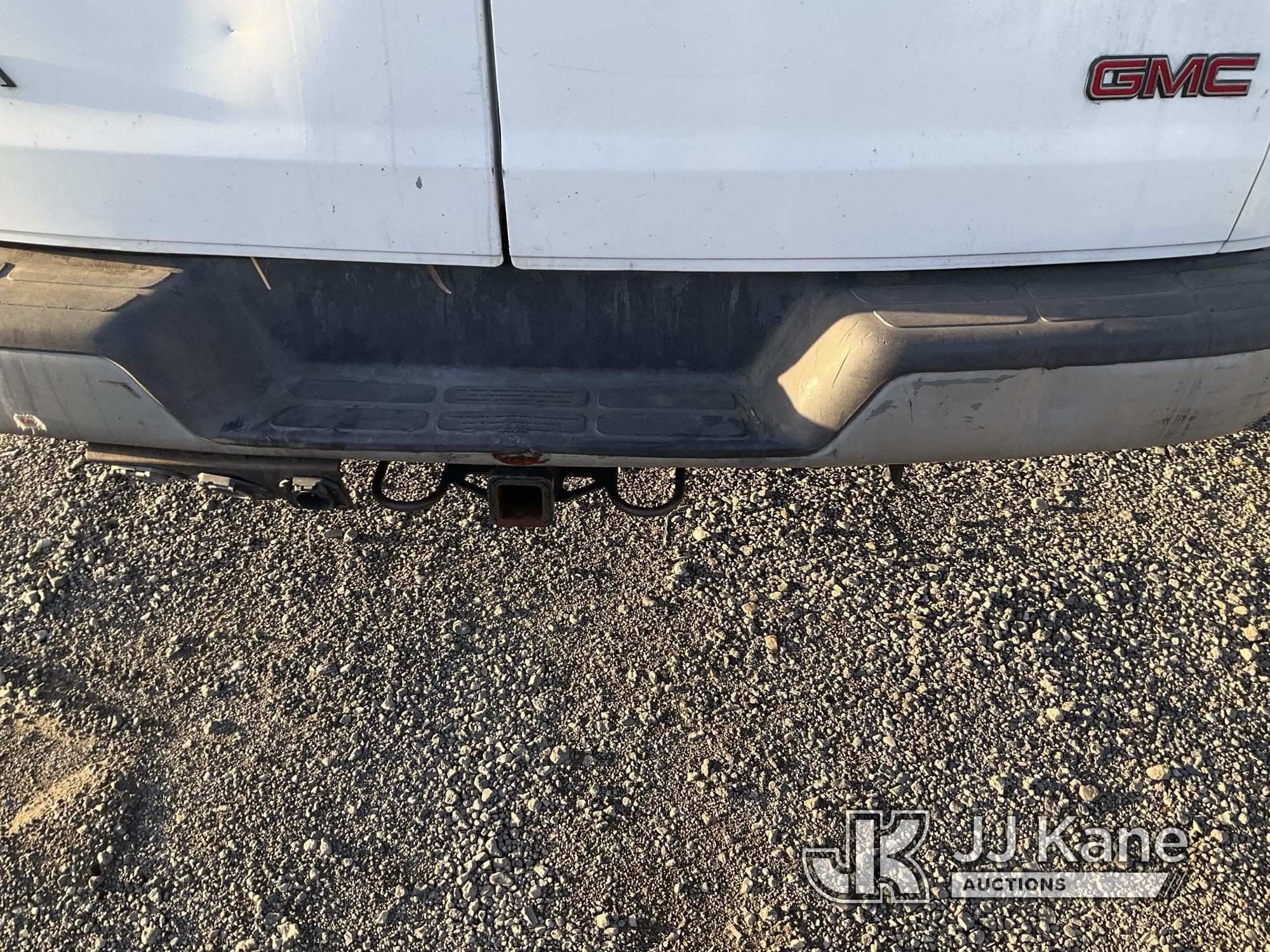 (Jurupa Valley, CA) 2000 GMC Savana G3500 Extended Cargo Van Not Running Missing Battery