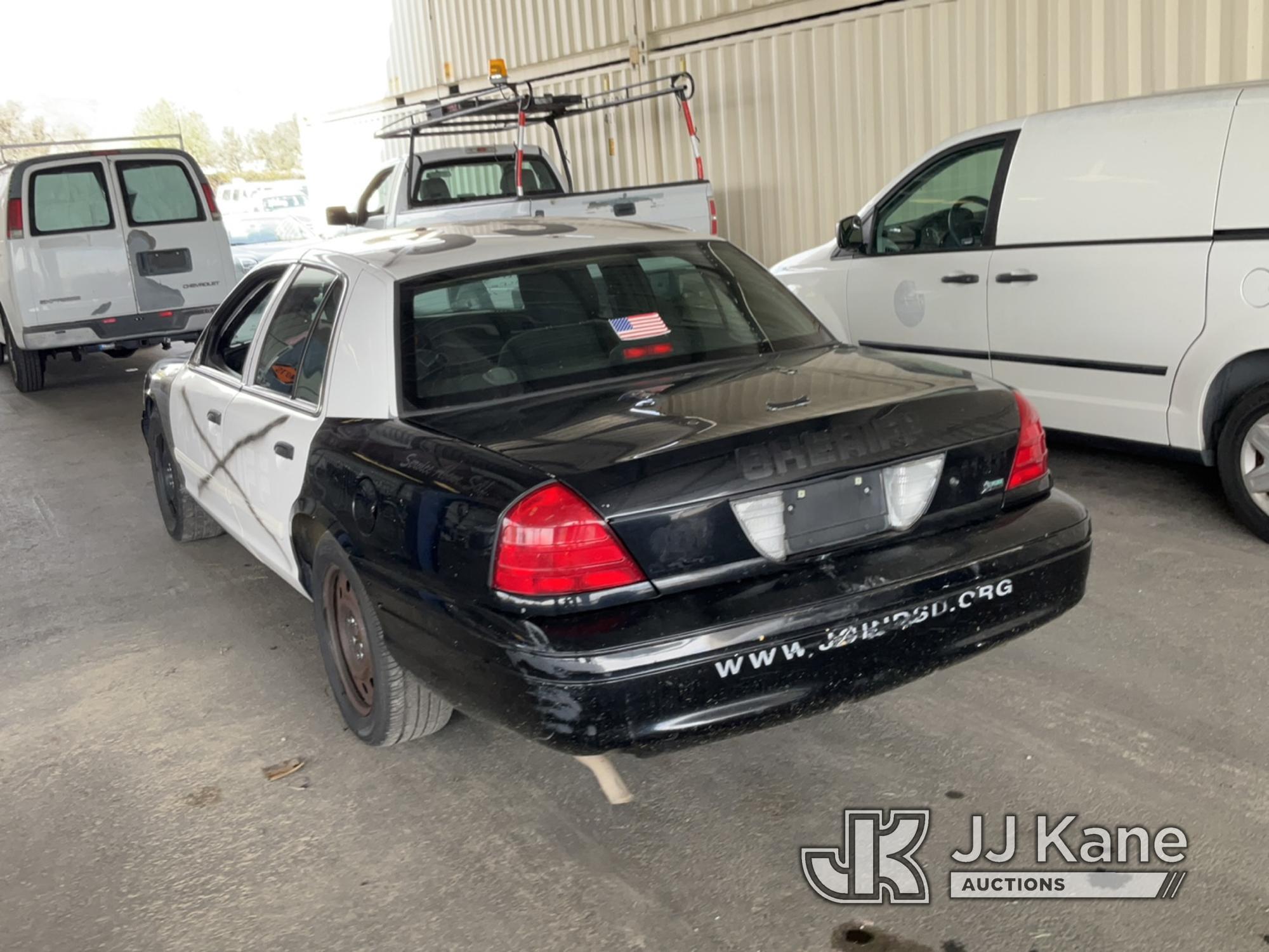 (Jurupa Valley, CA) 2011 Ford Crown Victoria Police Interceptor 4-Door Sedan Runs & Moves, Missing S