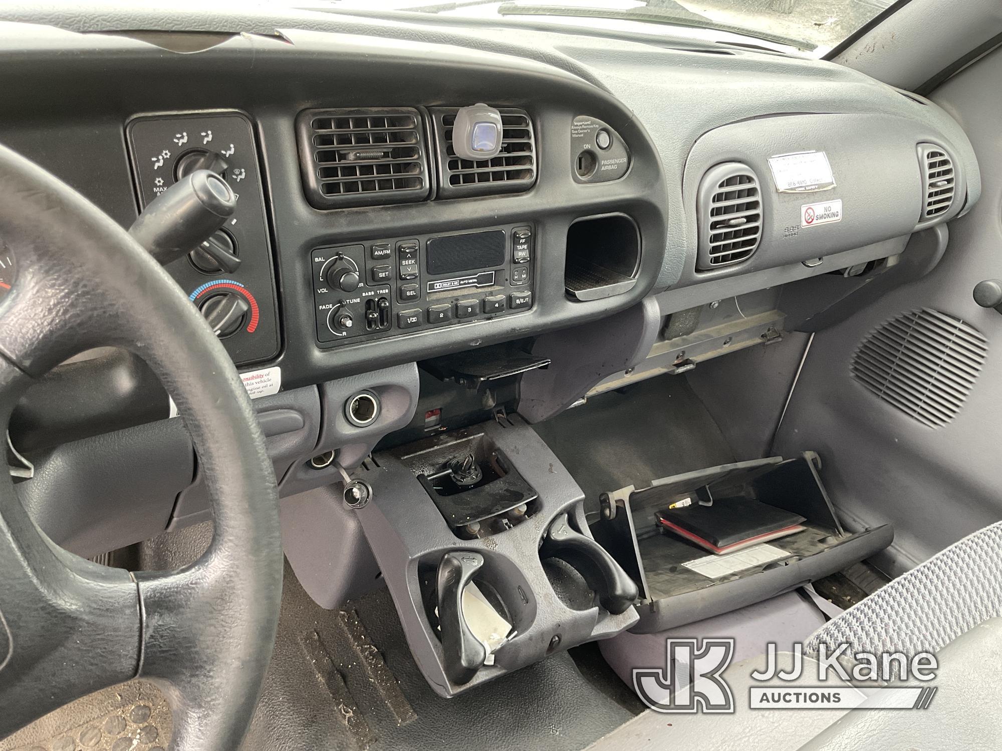 (Jurupa Valley, CA) 2002 Dodge 2500 Service Truck Not Running, Engine Turns Over