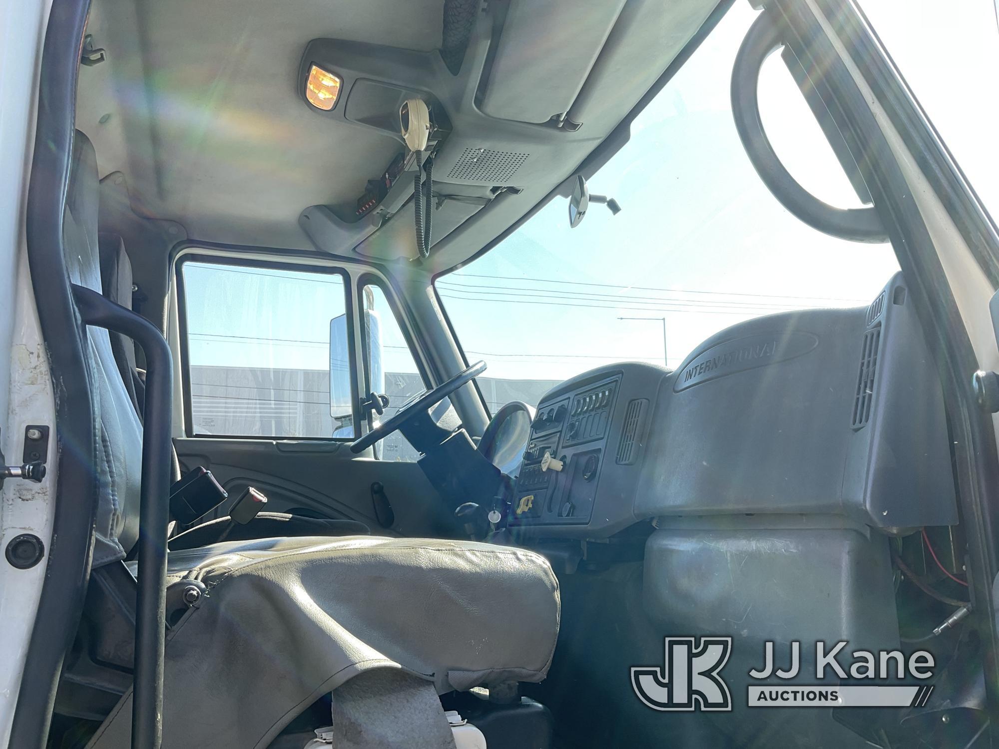 (Jurupa Valley, CA) 2004 International 7400 4x4 Conventional Cab Runs & Moves