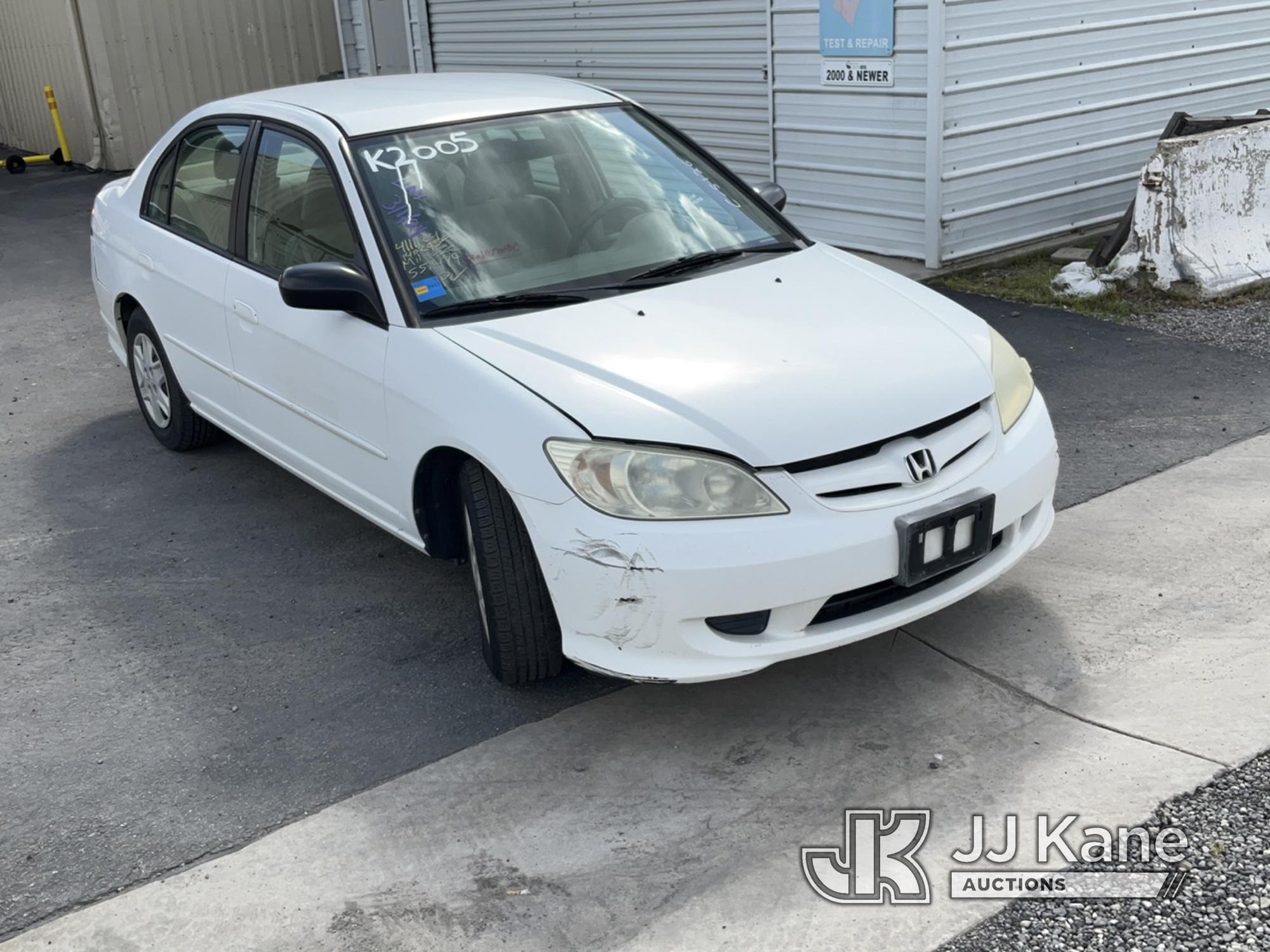 (Jurupa Valley, CA) 2005 HONDA CIVIC 4-Door Sedan Runs & Moves, CNG Tanks Expired In 2019, Paint Dam