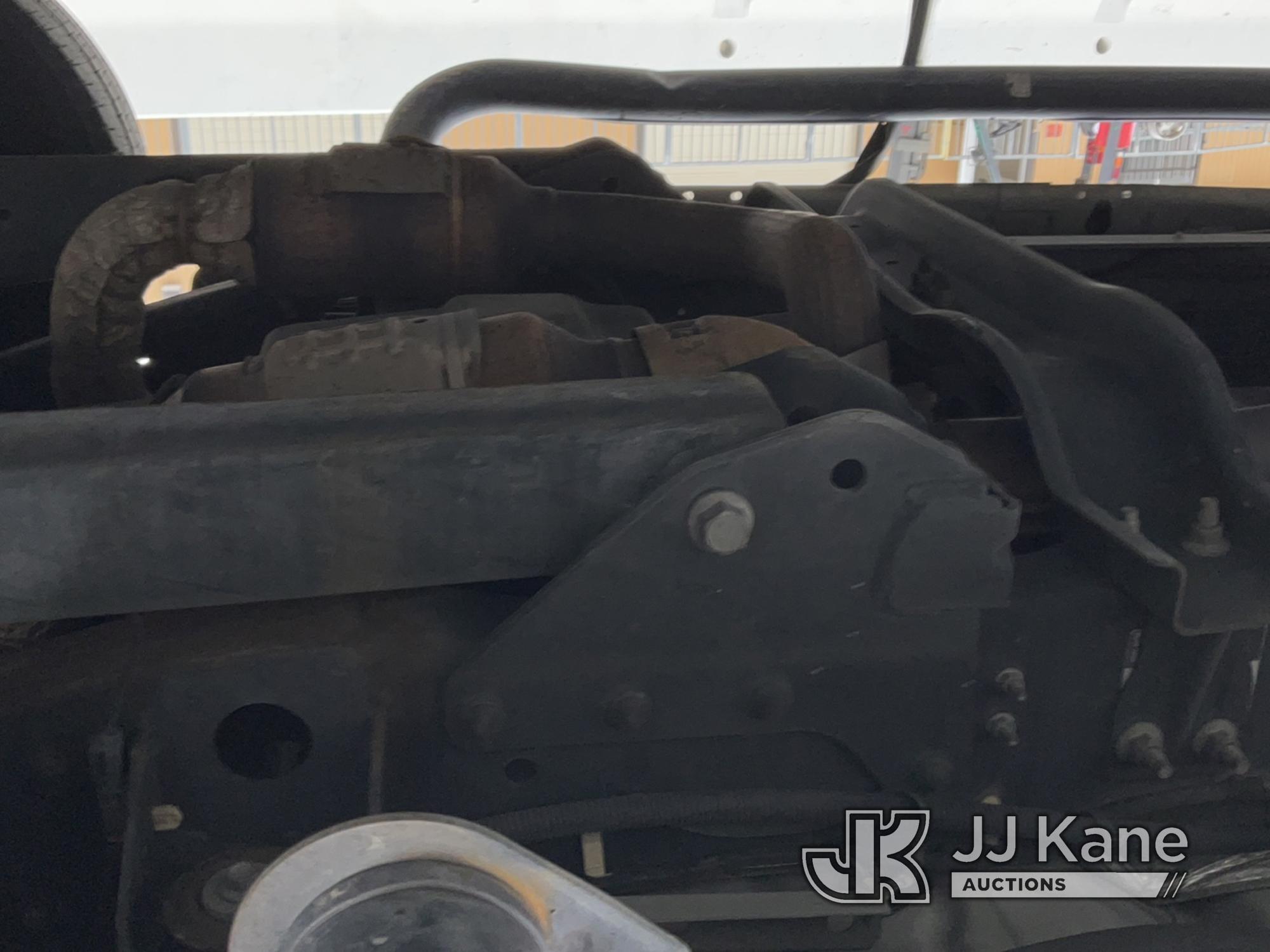 (Jurupa Valley, CA) 2011 Ford F250 Service Truck Runs & Moves, Paint Damage, Wrecked, Body Damage