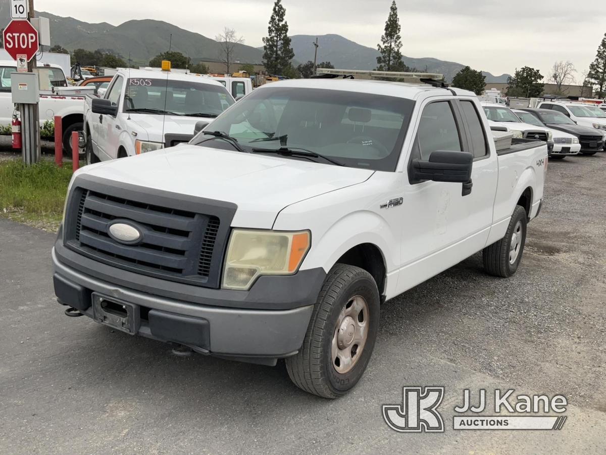 (Jurupa Valley, CA) 2009 Ford F150 4x4 EXTENDED CAB PICKUP 4-DR Runs & Moves, Paint Damage