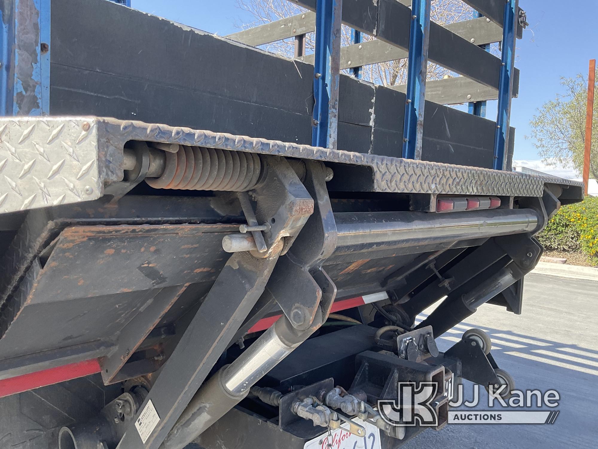 (Jurupa Valley, CA) 2009 Freightliner M2 106 Extended-Cab Flatbed Truck Runs & Moves, Check Engine L