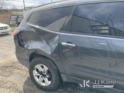 (Jurupa Valley, CA) 2014 Chevrolet Traverse LS AWD Sport Utility Vehicle Runs & Moves  Air Bags Depl