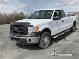 (Salt Lake City, UT) 2014 Ford F150 4x4 Extended-Cab Pickup Truck Runs & Moves) (Wrecked Rear Bumper