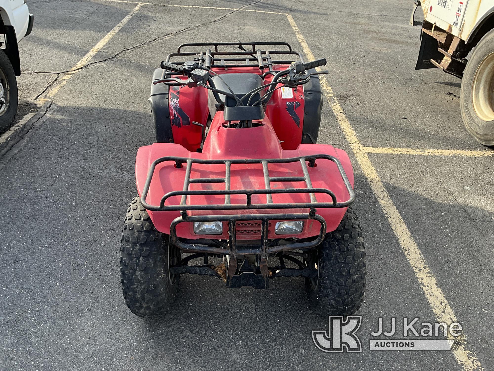 (Lewiston, ID) 1999 Honda TRX300 4x4 All-Terrain Vehicle Idaho Title) (Runs & Moves) (Jump to Start