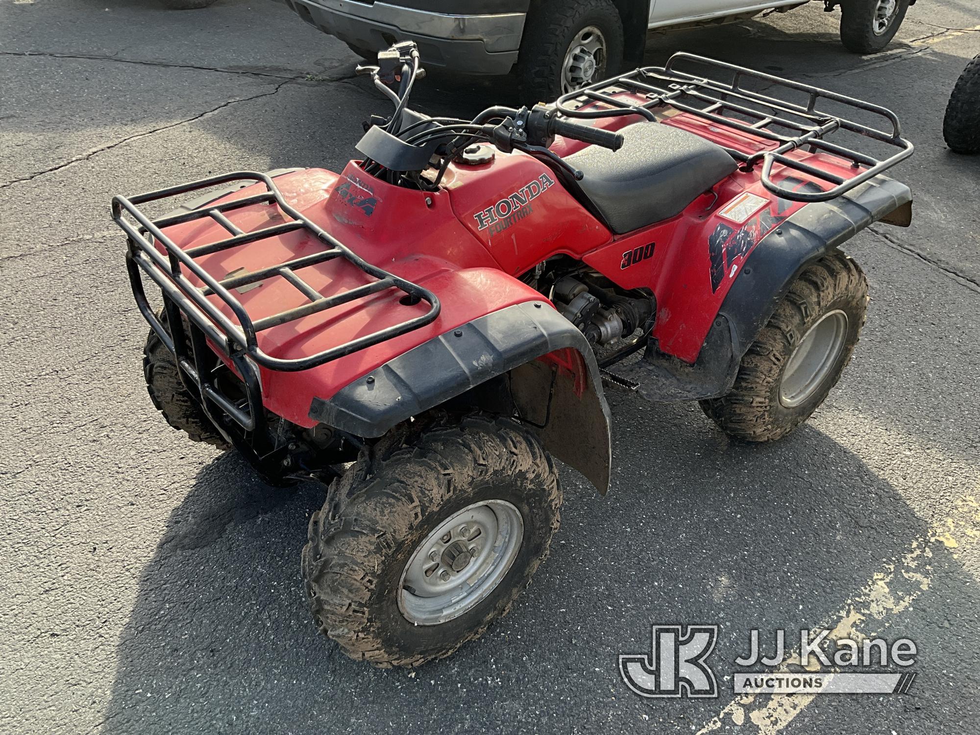 (Lewiston, ID) 1998 Honda TRX300 4x4 All-Terrain Vehicle Idaho Title) (Runs with Jumpstart & Moves,