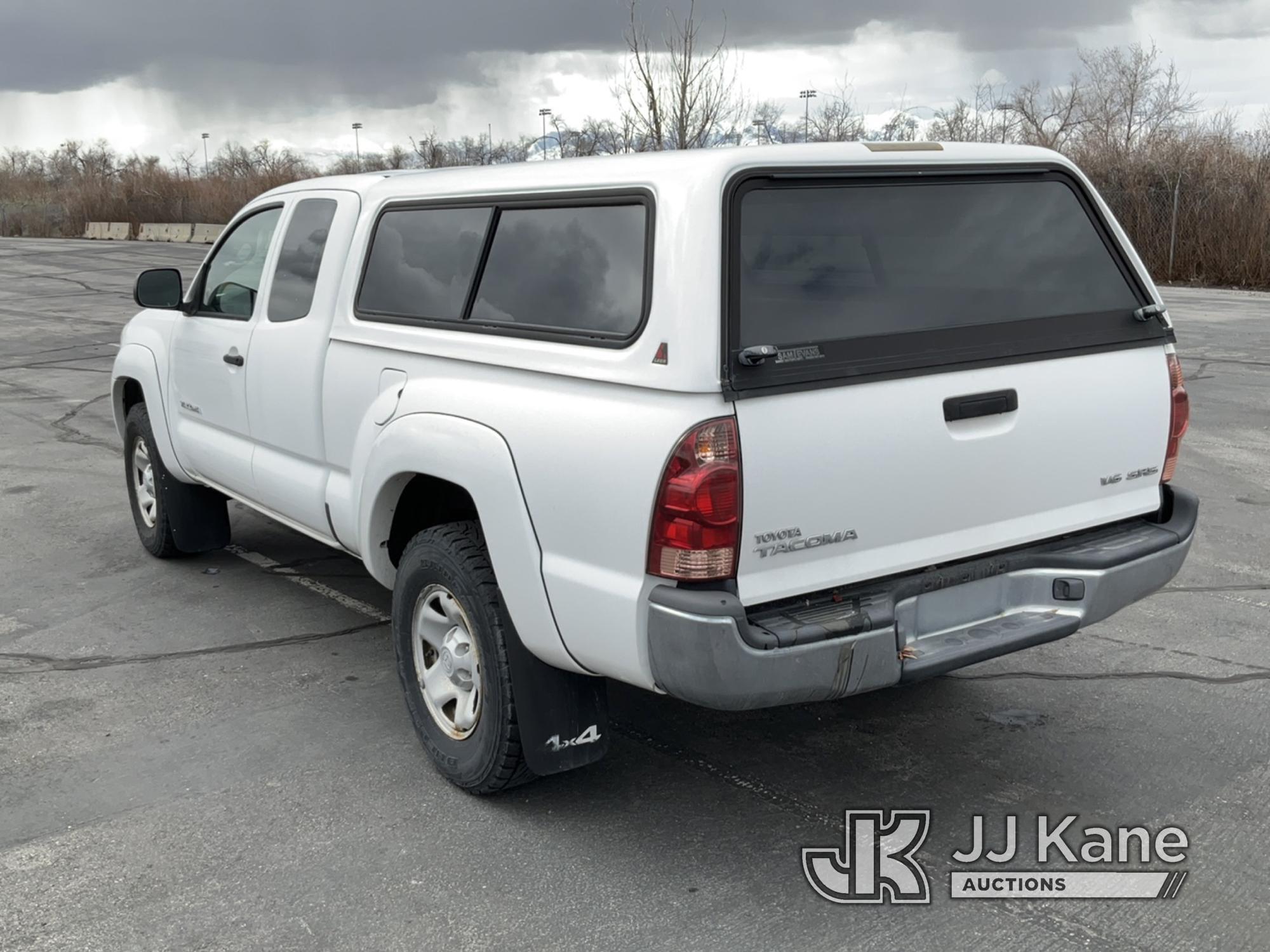 (Salt Lake City, UT) 2007 Toyota Tacoma 4x4 Extended-Cab Pickup Truck Runs & Moves