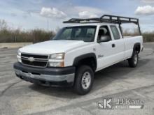 (Salt Lake City, UT) 2007 Chevrolet Silverado 2500HD Extended-Cab Pickup Truck Runs & Moves