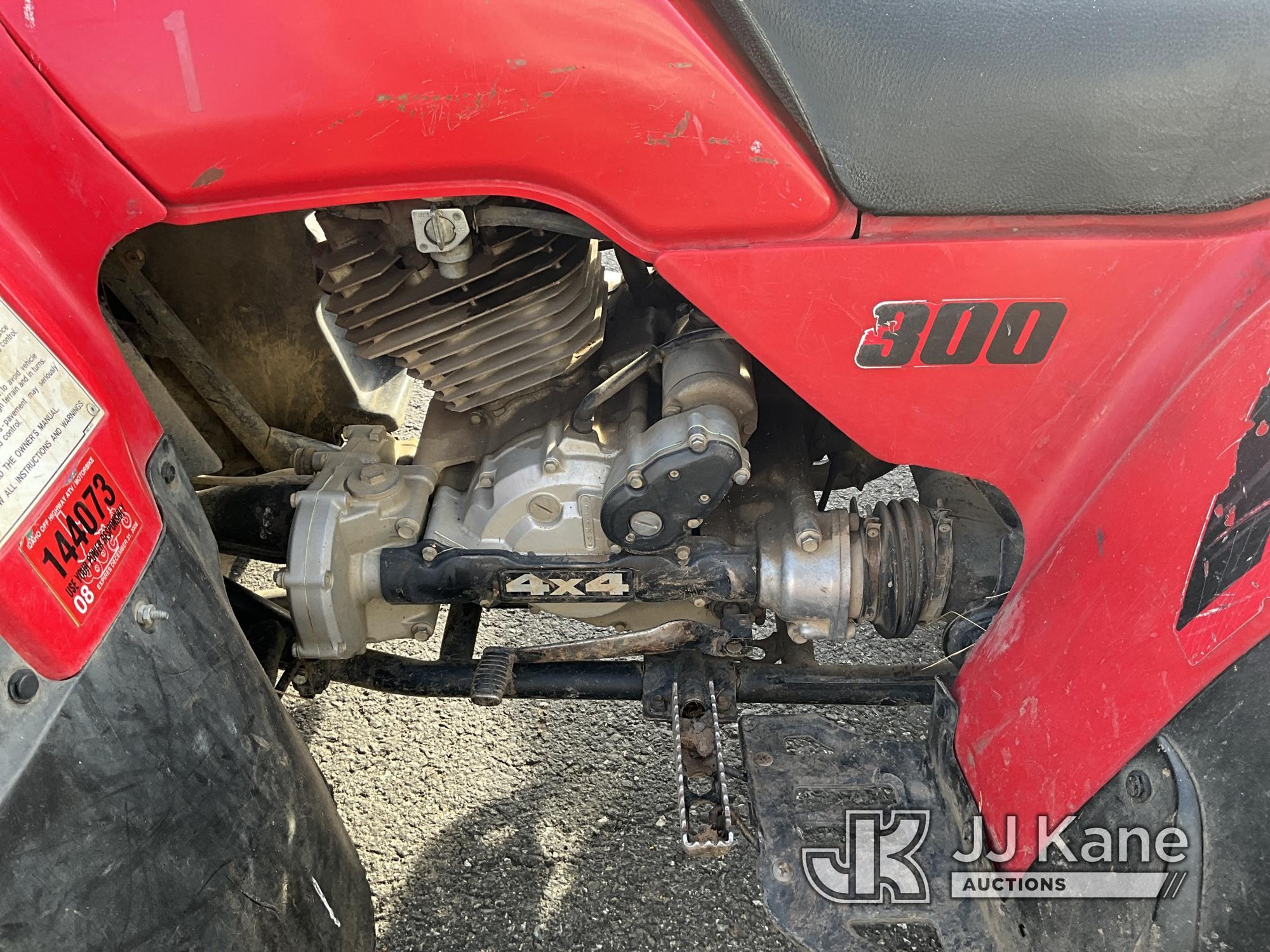 (Lewiston, ID) 1998 Honda TRX300 4x4 All-Terrain Vehicle Idaho Title) (Runs with Jumpstart & Moves,