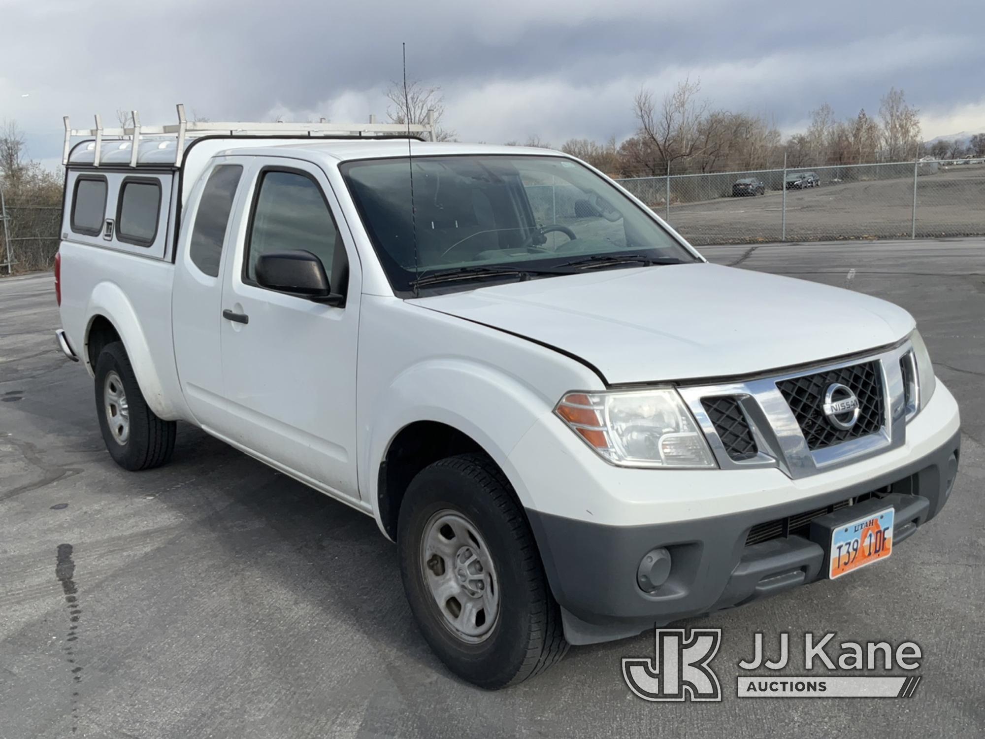 (Salt Lake City, UT) 2015 Nissan Frontier Extended-Cab Pickup Truck Runs & Moves