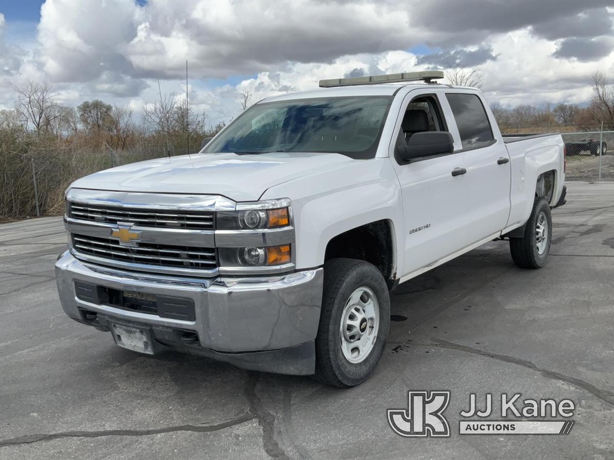 (Salt Lake City, UT) 2015 Chevrolet Silverado 2500HD 4x4 Crew-Cab Pickup Truck Runs & Moves