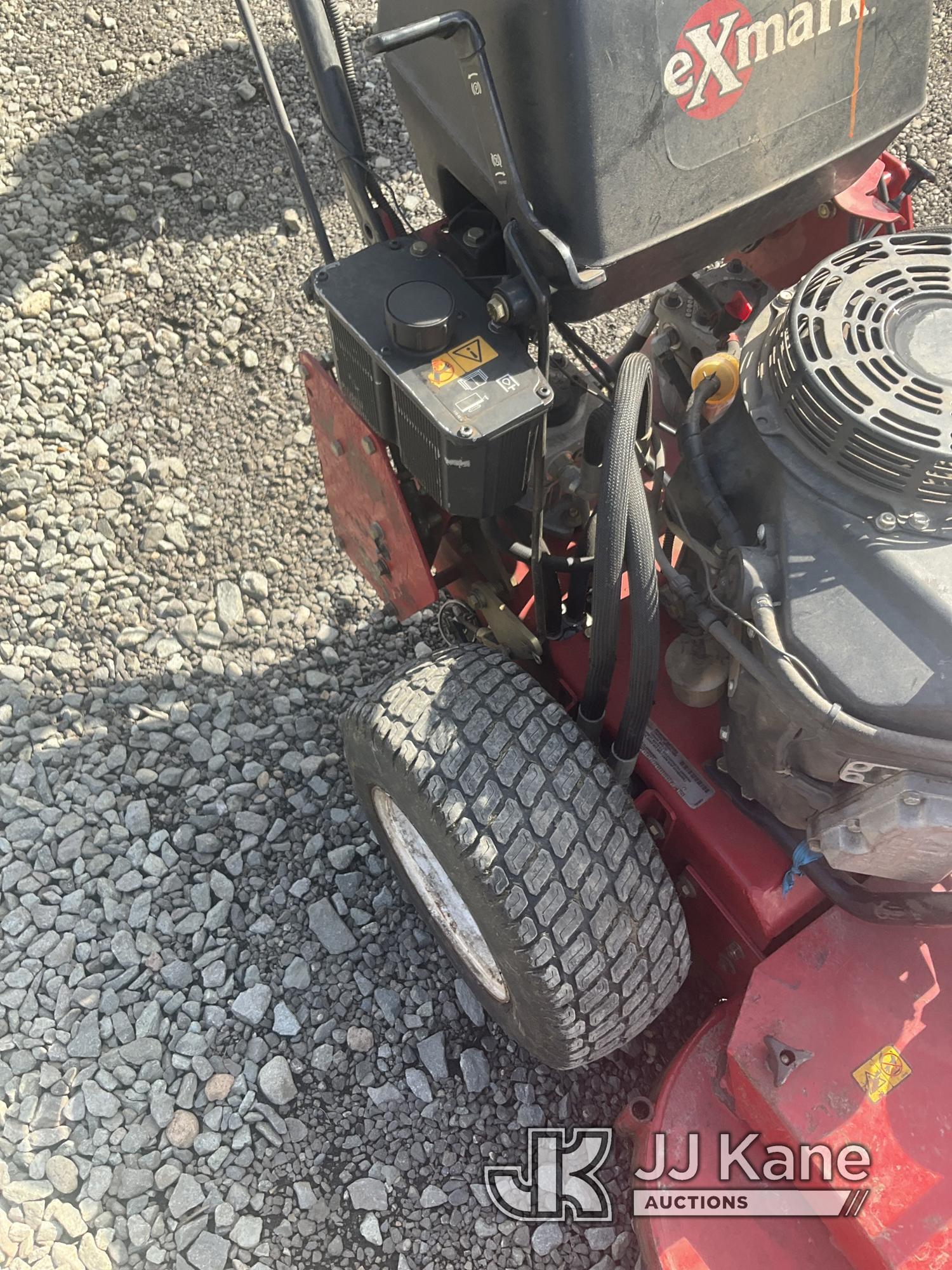 (Tacoma, WA) 2015 Exmark Lawn Mower Runs & Operates. Good Tires