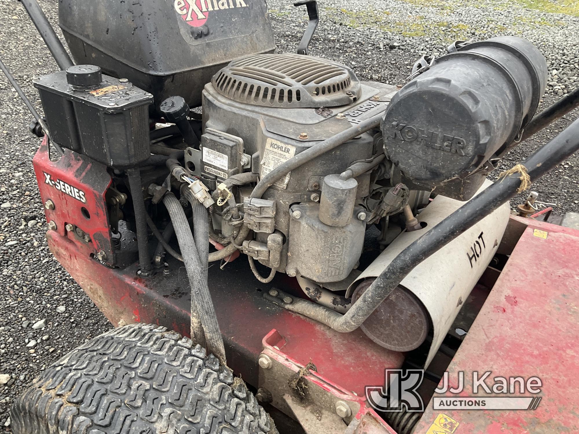 (Tacoma, WA) Exmark Turf Tracer Lawn Mower Runs & Operates