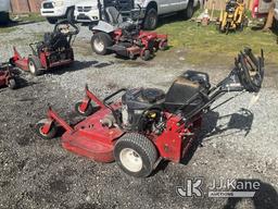 (Tacoma, WA) 2015 Exmark Lawn Mower Runs & Operates. Good Tires