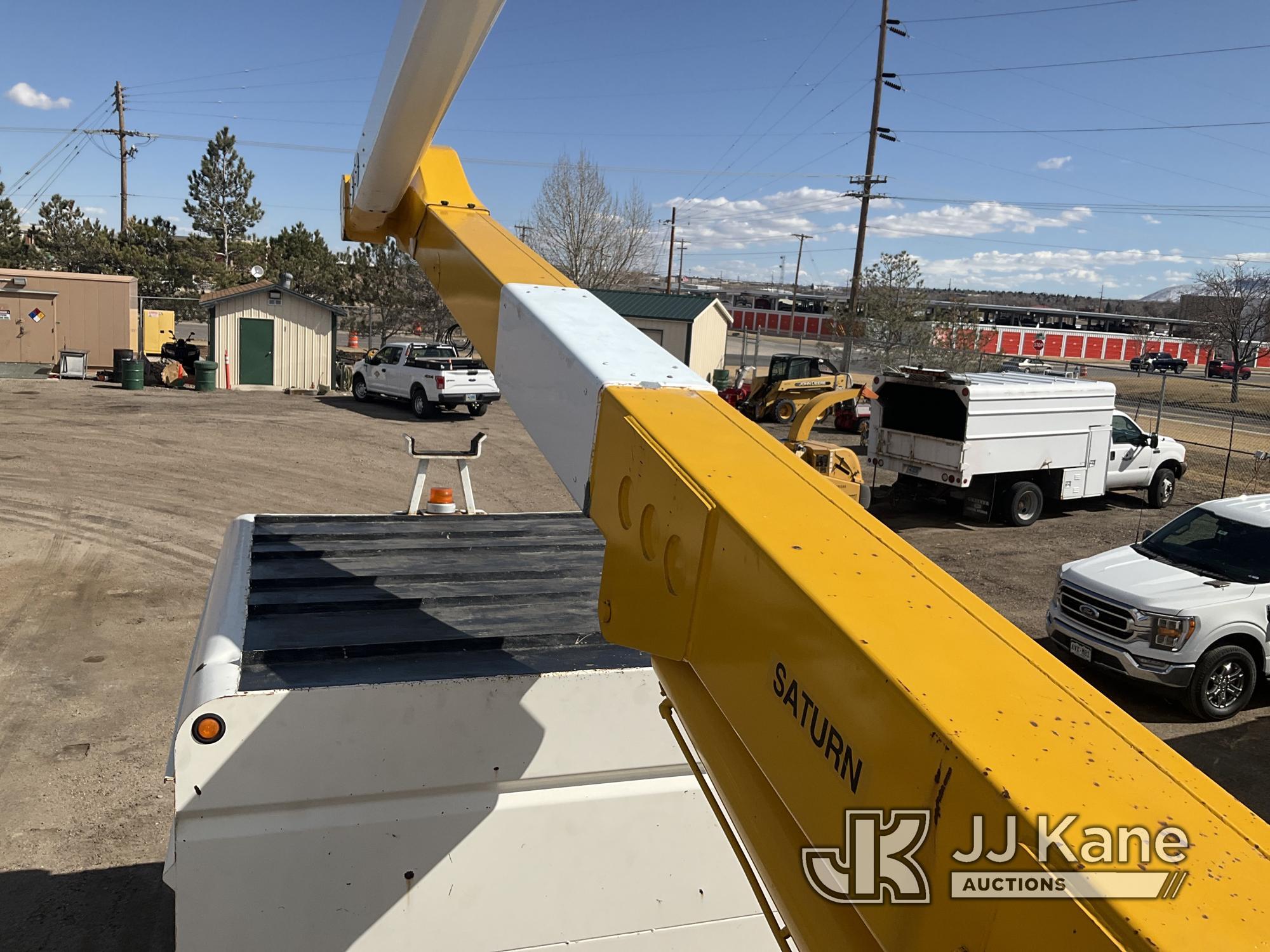 (Casper, WY) TECO S5-55I2P-2TRS1, Over-Center Bucket Truck mounted behind cab on 1998 Ford F800 Chip