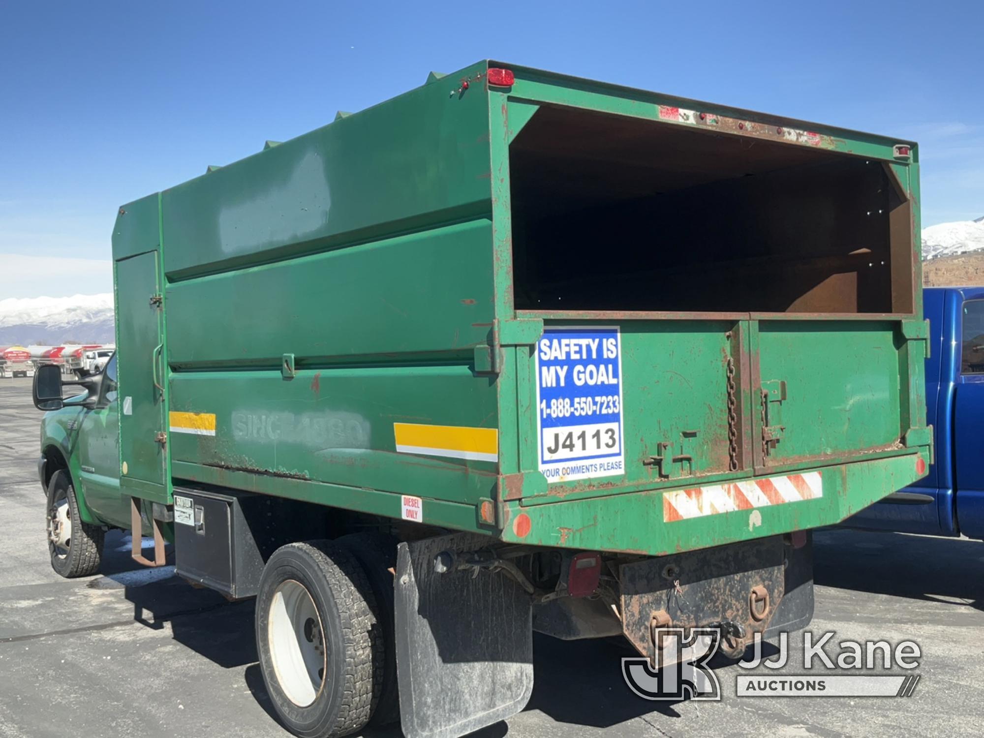 (Salt Lake City, UT) 1999 Ford F450 Chipper Dump Truck Not Running, Condition Unknown, No Batteries