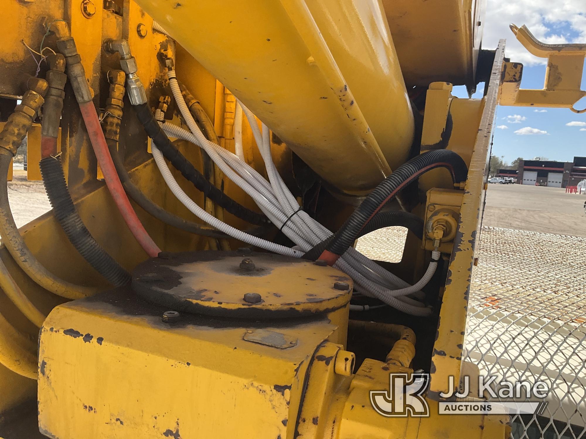 (Casper, WY) TECO S5-55I2P-2TRS1, Over-Center Bucket Truck mounted behind cab on 1998 Ford F800 Chip