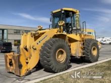 (Salt Lake City, UT) Kawasaki 95Z IV Articulating Wheel Loader Runs & Operates) (No Bucket