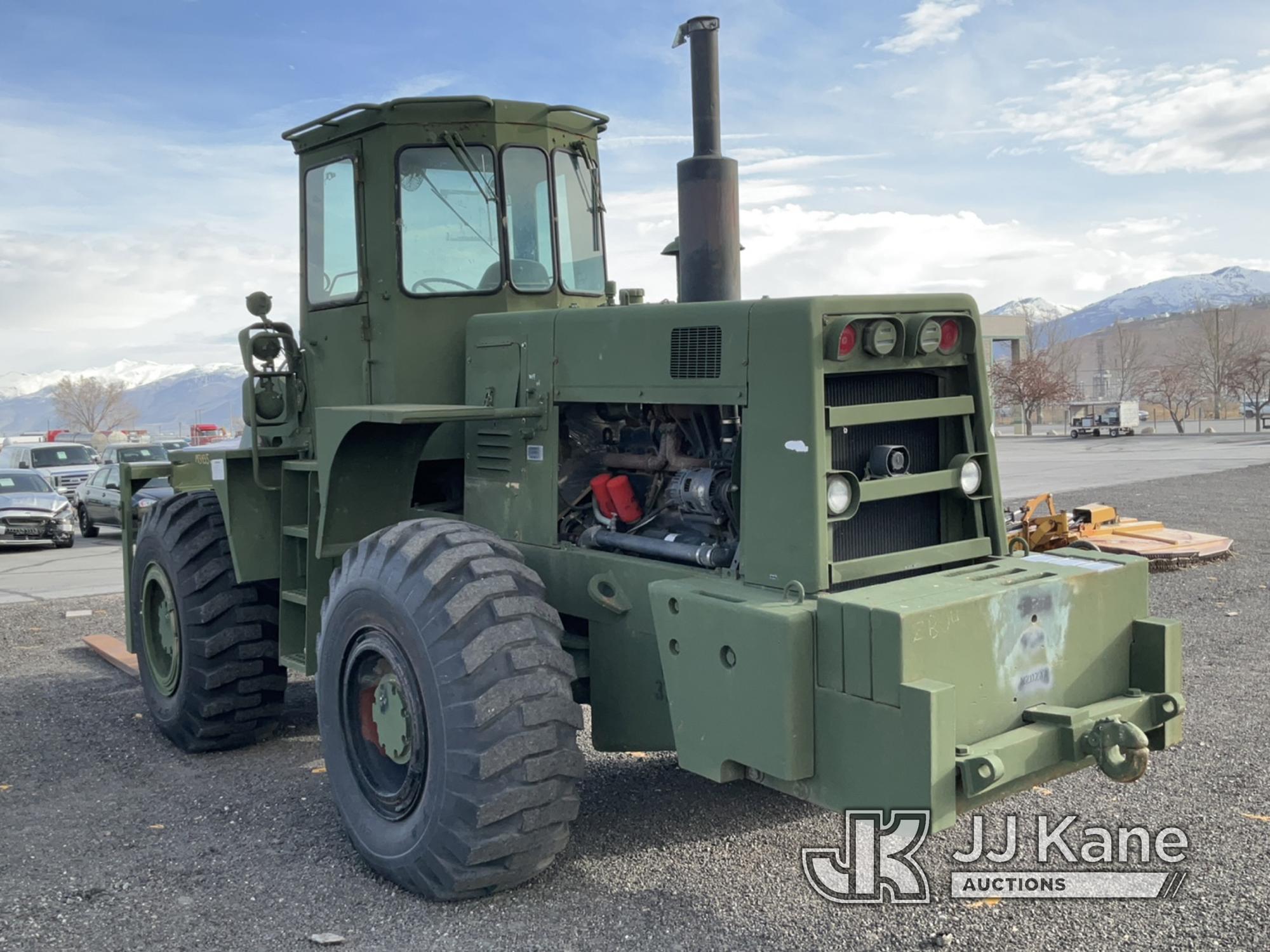 (Salt Lake City, UT) International-Hough M10A Articulating Forklift Runs, Moves & Operates