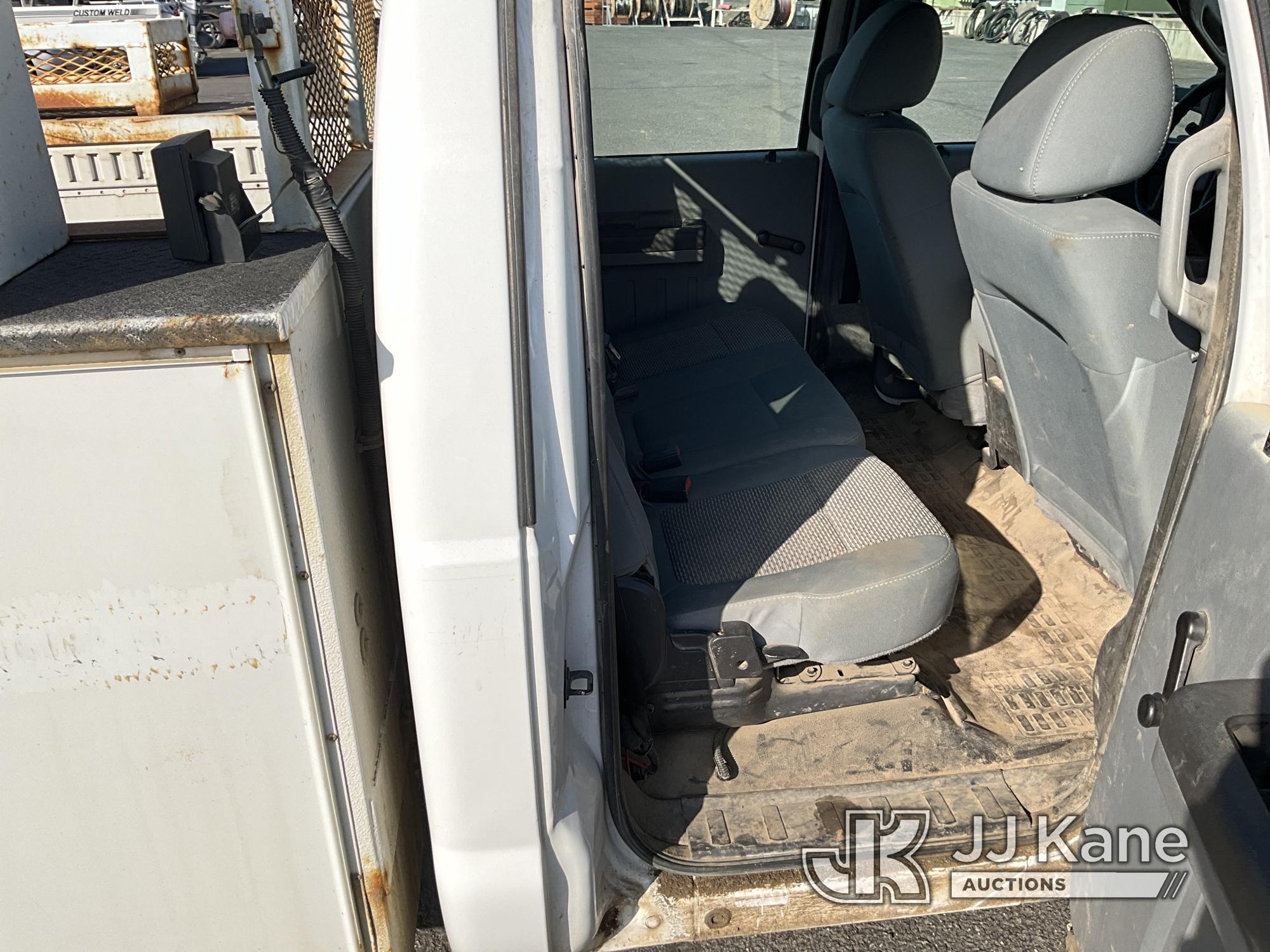 (Lewiston, ID) 2012 Ford F350 4x4 Crew-Cab Service Truck Runs with Engine Tick/Issues & Moves) (Sell