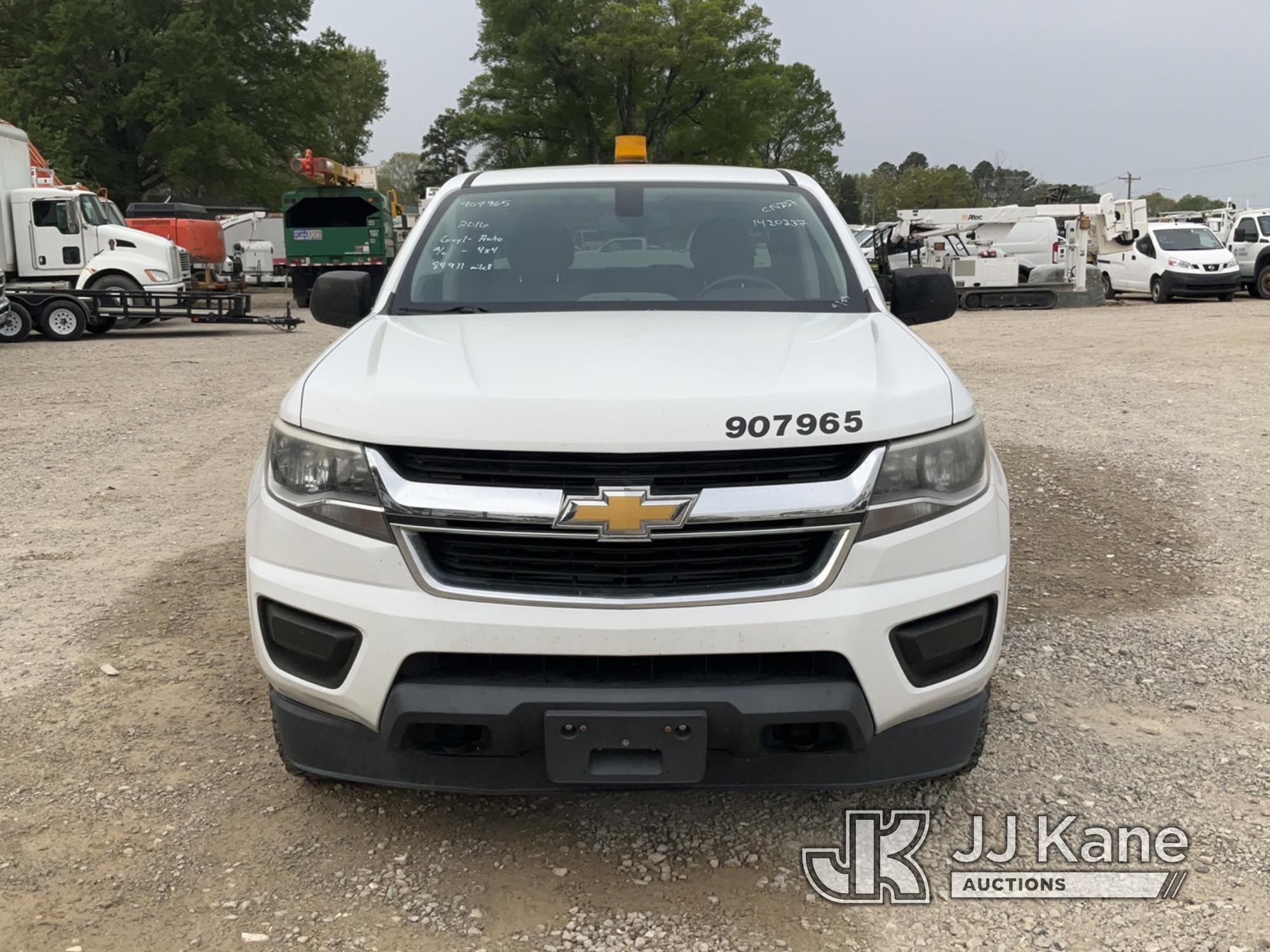 (Charlotte, NC) 2016 Chevrolet Colorado 4x4 Crew-Cab Pickup Truck Runs & Moves) (Check Engine Light