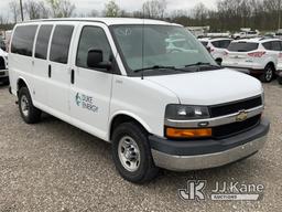 (Verona, KY) 2016 Chevrolet Express G2500 Cargo Window Van Runs & Moves) (Check Engine Light On, Par