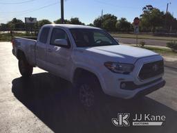 (Ocala, FL) 2017 Toyota Tacoma 4x4 Extended-Cab Pickup Truck Runs & Moves