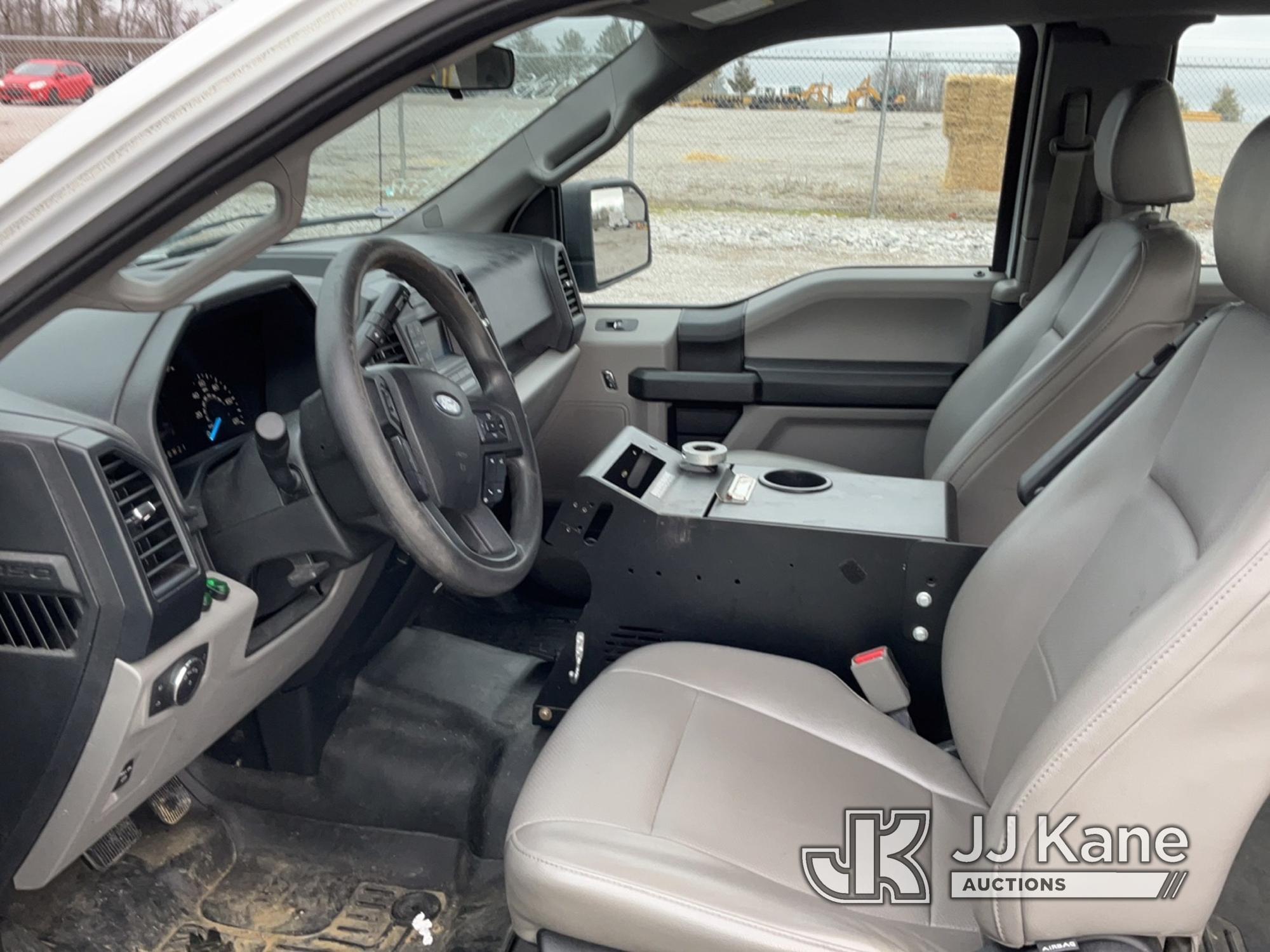 (Verona, KY) 2015 Ford F150 4x4 Extended-Cab Pickup Truck Runs & Moves) (Duke Unit