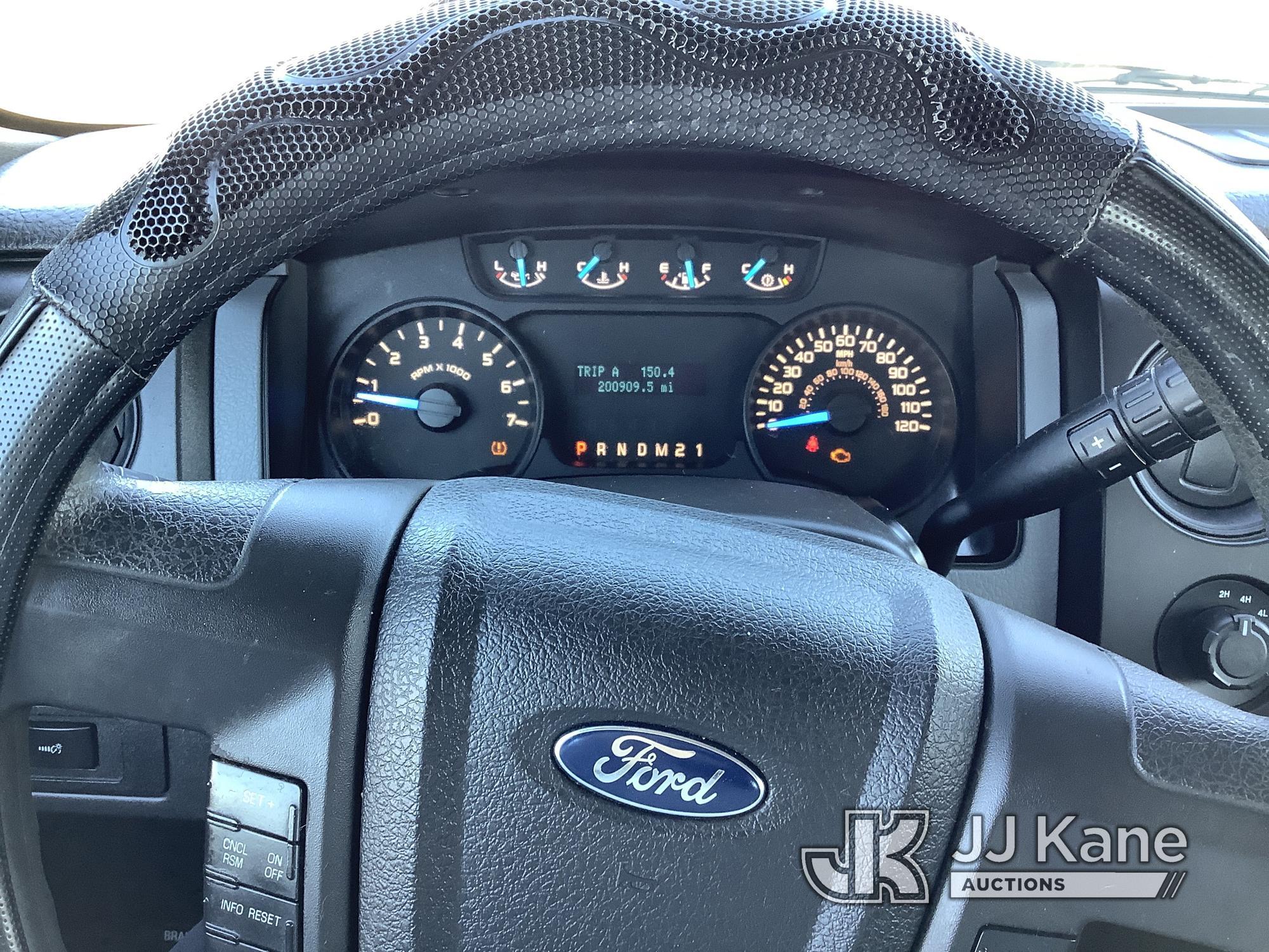 (Kodak, TN) 2014 Ford F150 4x4 Extended-Cab Pickup Truck Runs & Moves) (Jump To Start, Body Damage)