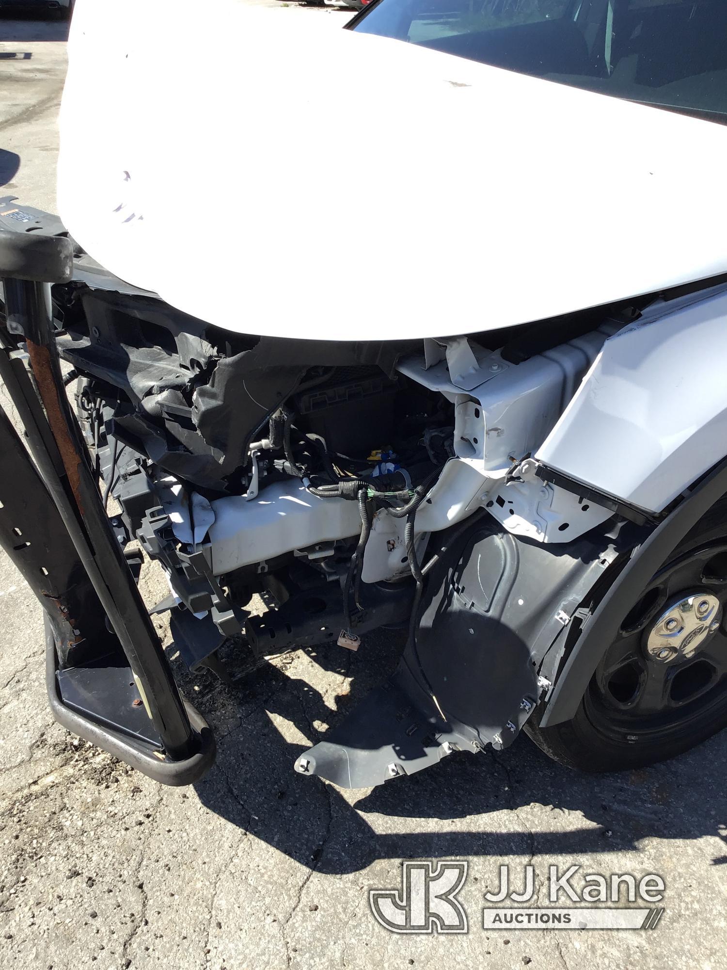 (Ocala, FL) 2017 Ford Explorer 4x4 4-Door Sport Utility Vehicle CERTICIATE OF DESTRUCTION ONLY   Doe