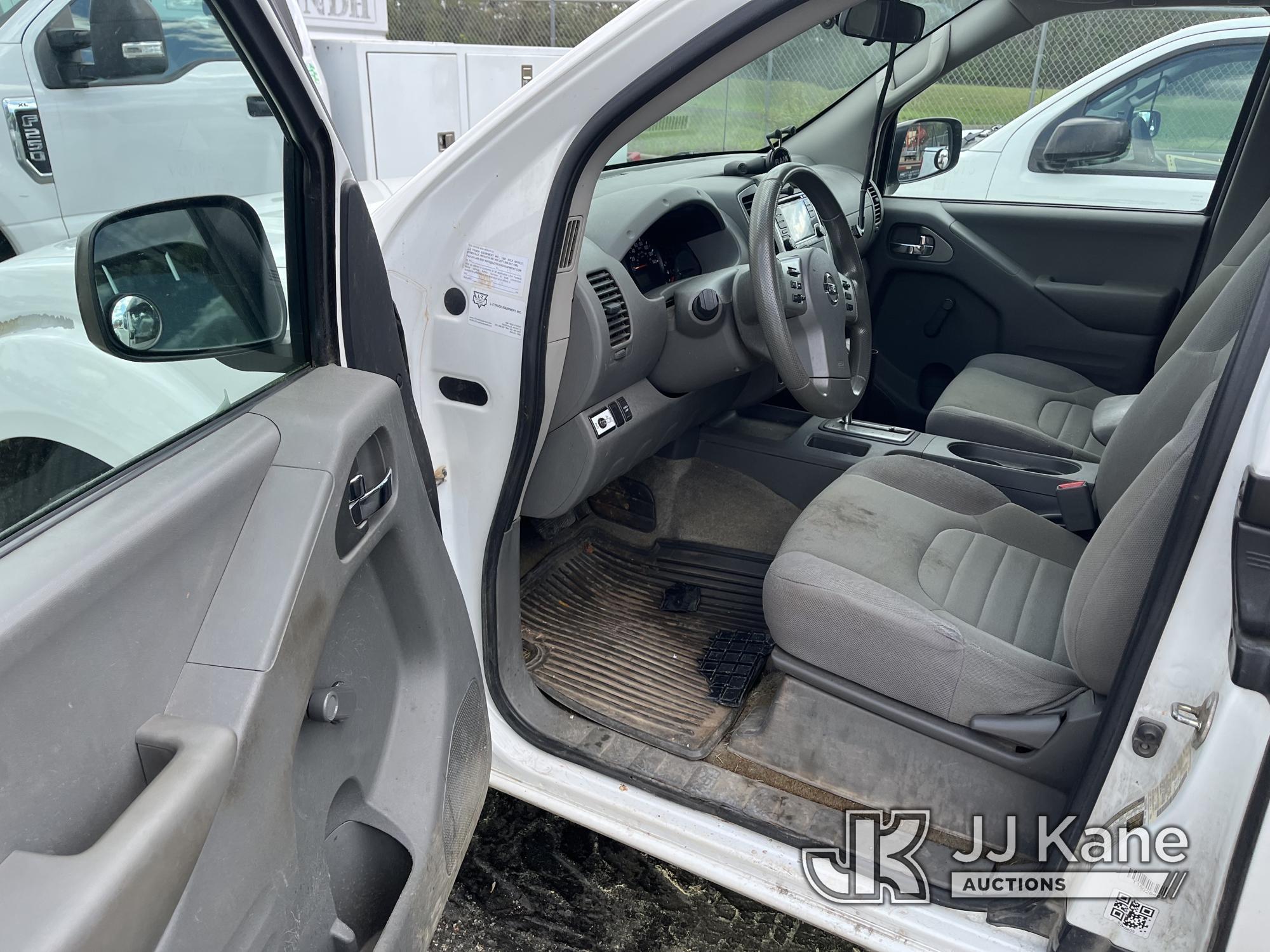 (Chester, VA) 2018 Nissan Frontier Extended-Cab Pickup Truck Runs & Moves) (Major Body Damage, Rear