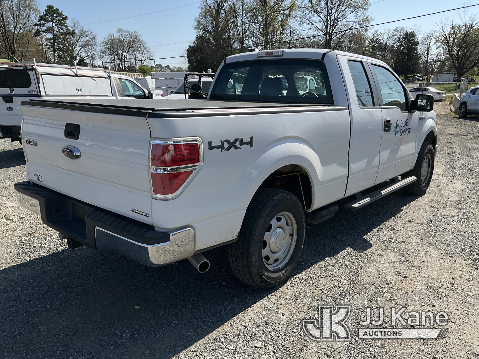 (Charlotte, NC) 2014 Ford F150 4x4 Extended-Cab Pickup Truck Duke Unit) (Runs & Moves