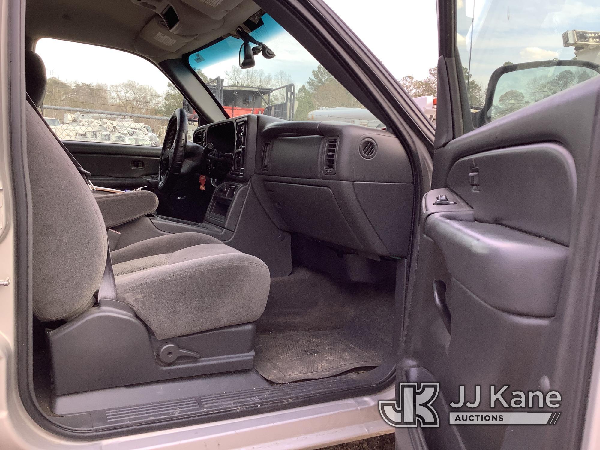 (Graysville, AL) 2006 Chevrolet Silverado 1500 4x4 Crew-Cab Pickup Truck Not Running, Condition Unkn