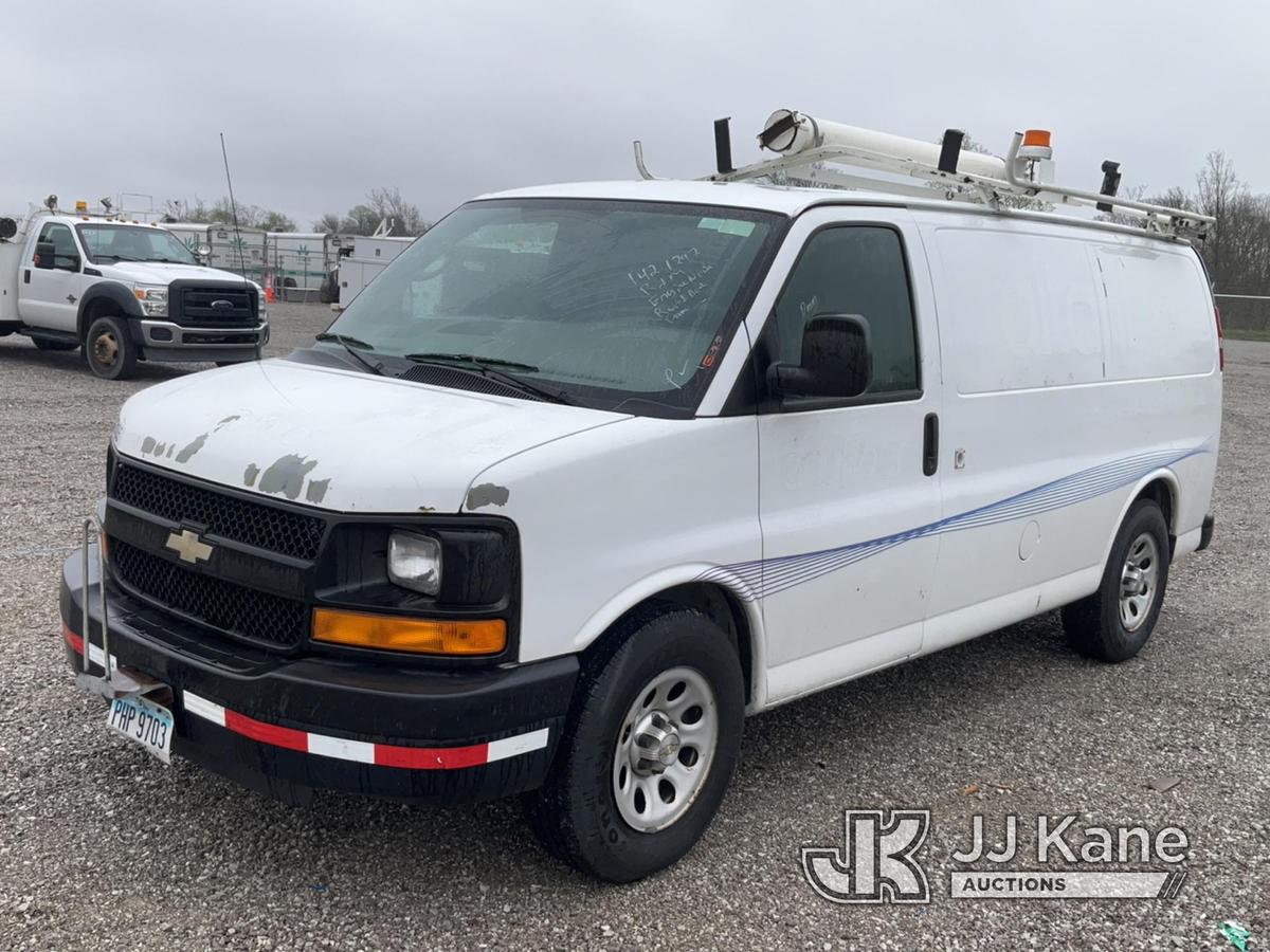 (Verona, KY) 2012 Chevrolet Express G1500 Cargo Van Runs & Moves) (Engine Noise, Rust & Body Damage