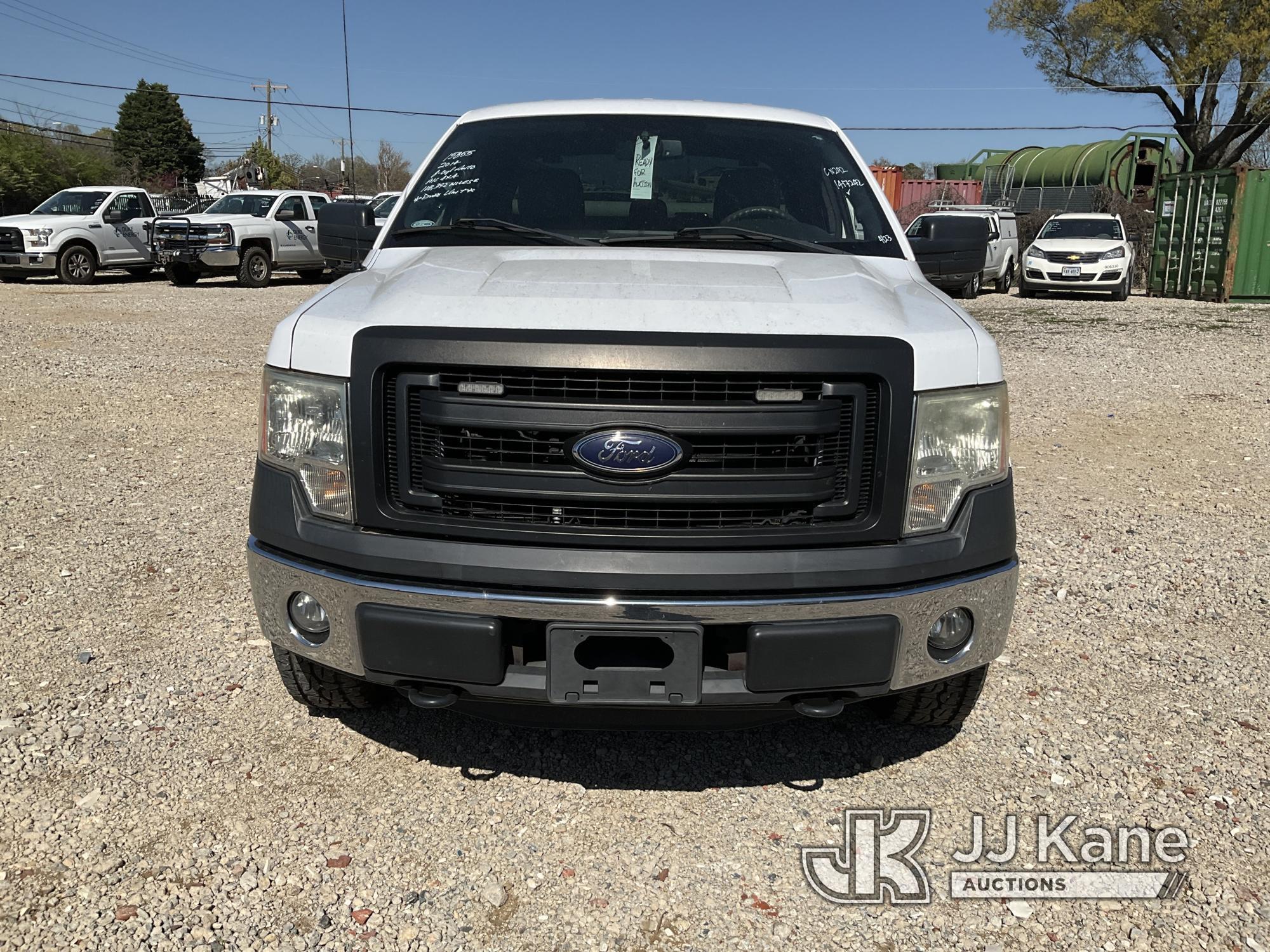 (Charlotte, NC) 2014 Ford F150 4x4 Extended-Cab Pickup Truck Duke Unit) (Runs & Moves